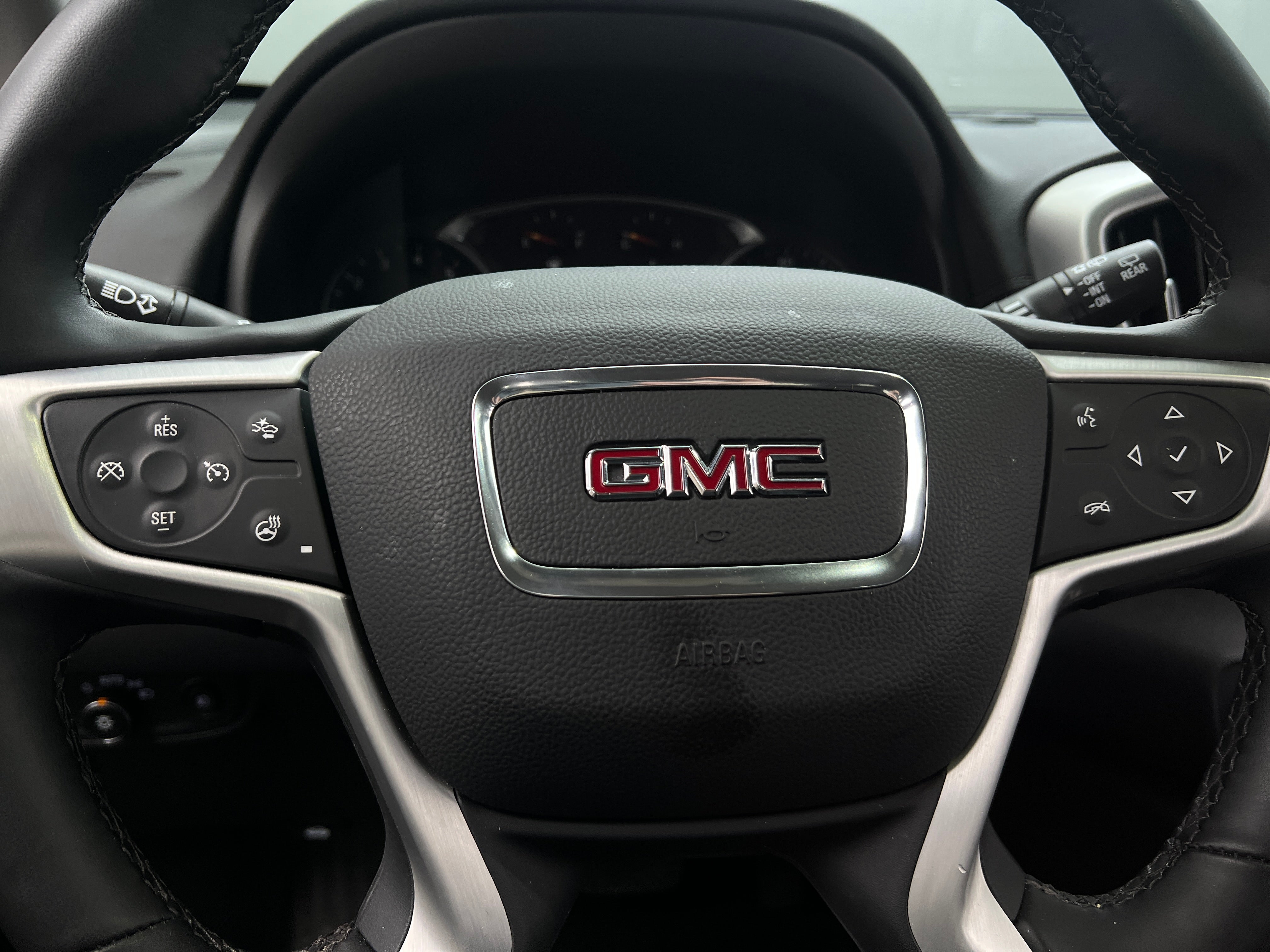 2024 GMC Terrain SLT 5