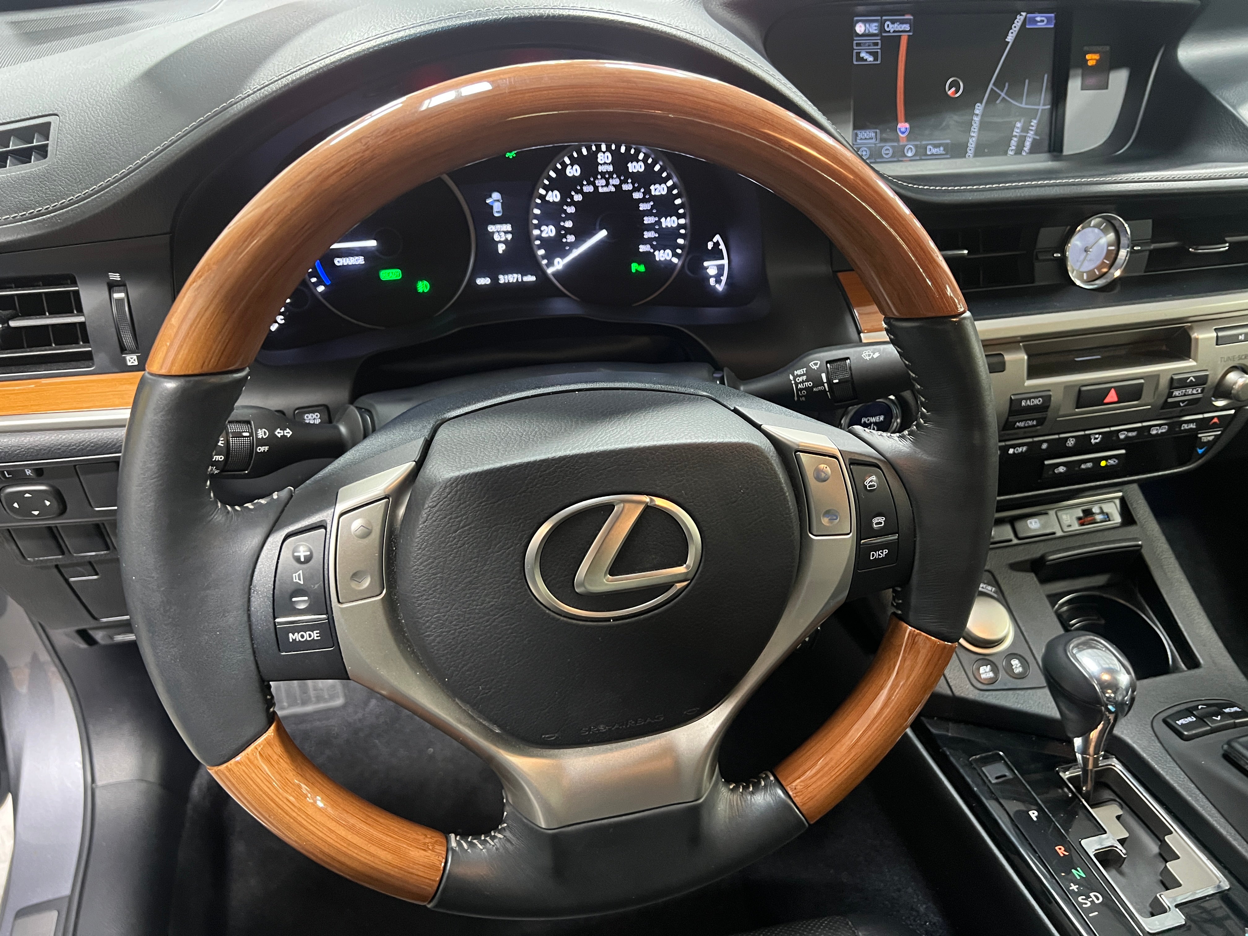 2015 Lexus ES Hybrid 300h 5