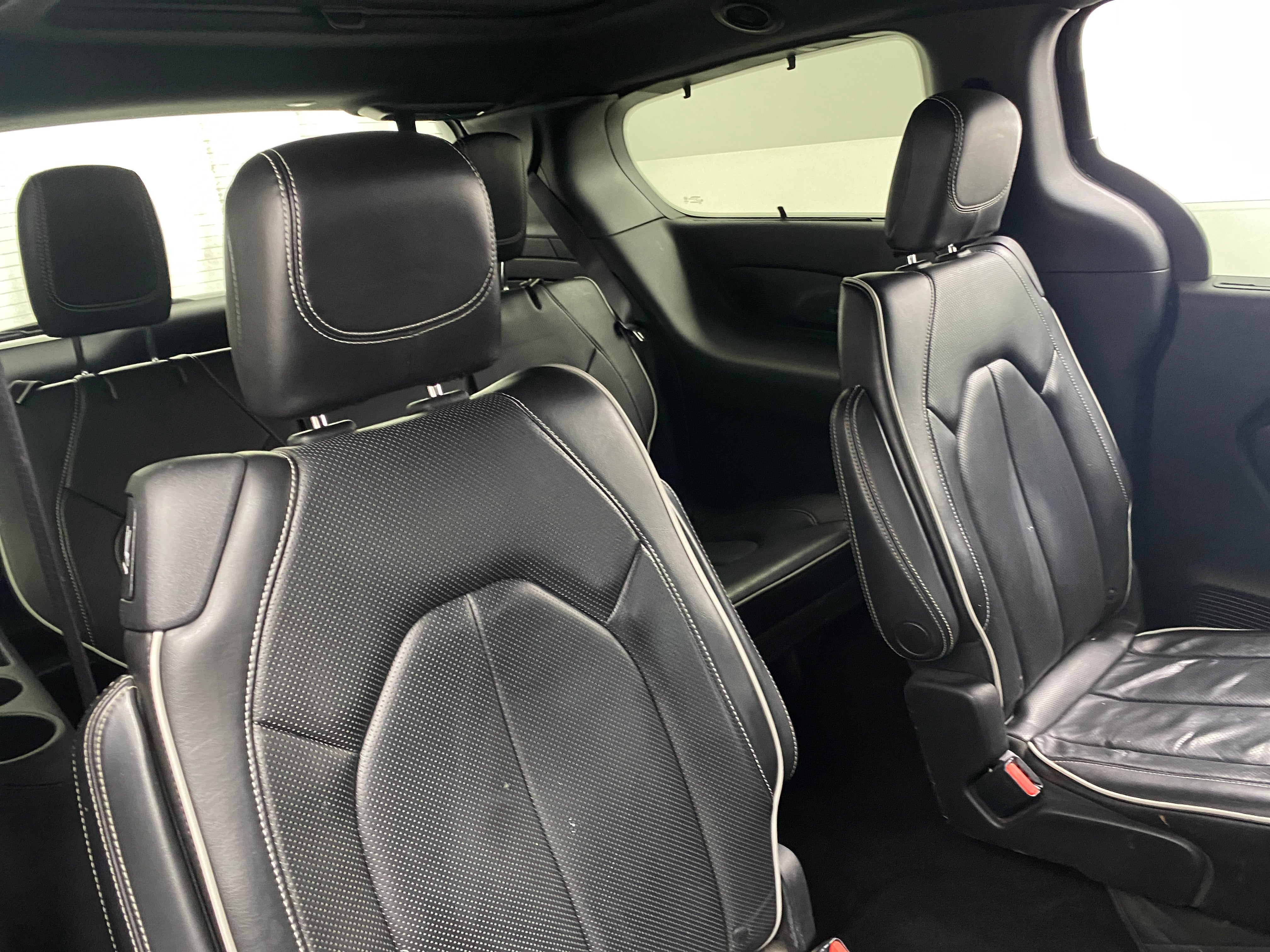 2019 Chrysler Pacifica Limited 5