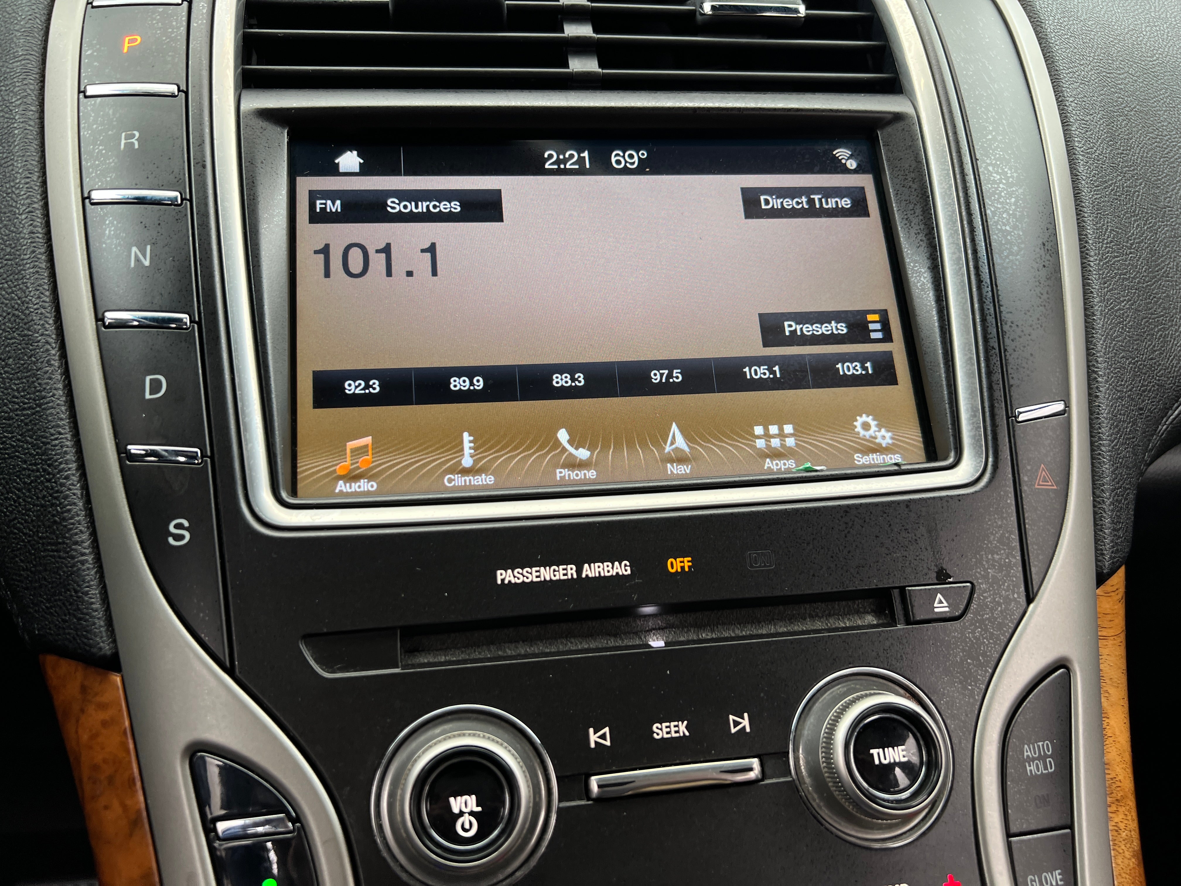 2016 Lincoln MKX Reserve 3