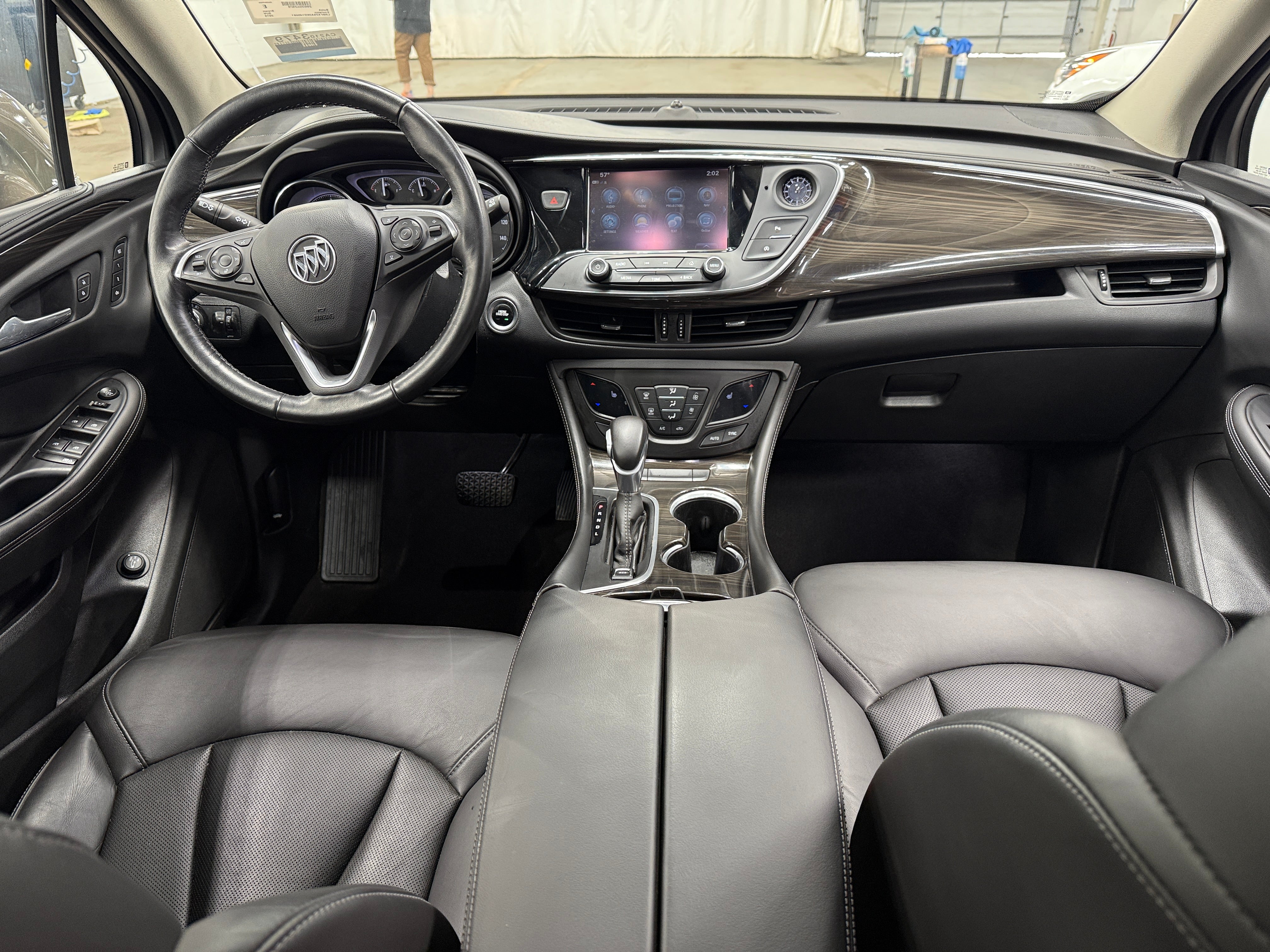 2019 Buick Envision Essence 2