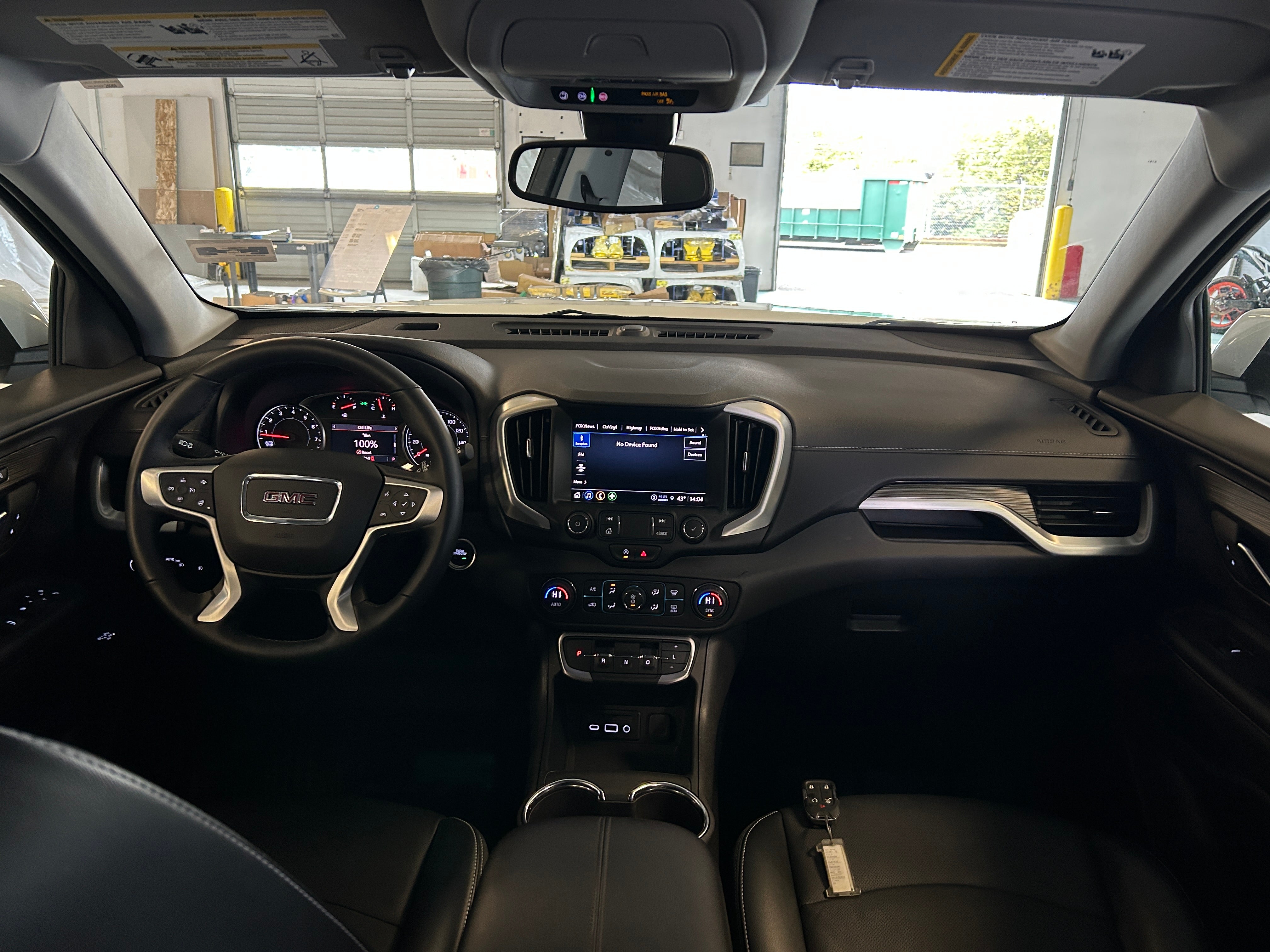 2024 GMC Terrain SLT 2