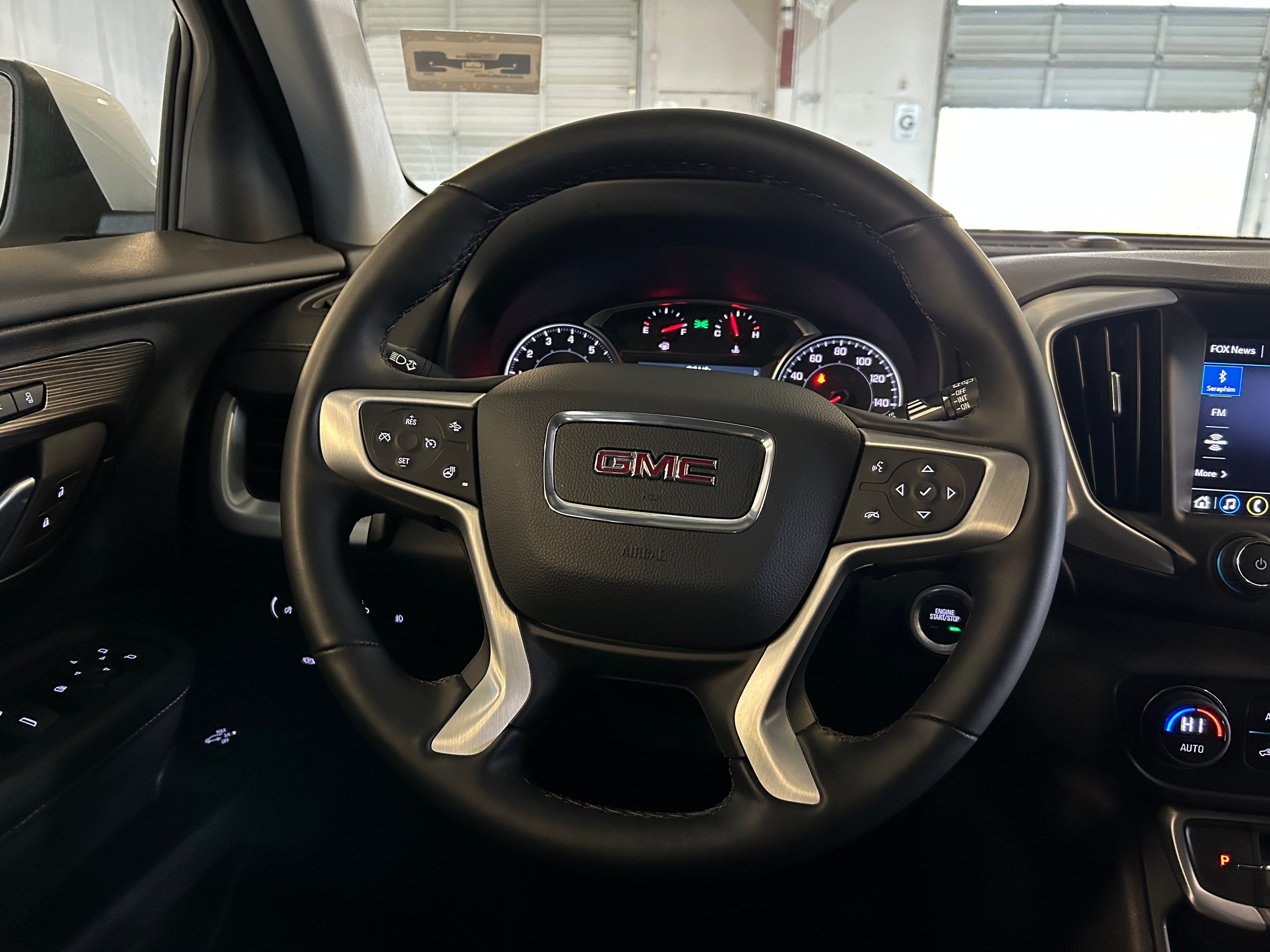 2024 GMC Terrain SLT 4