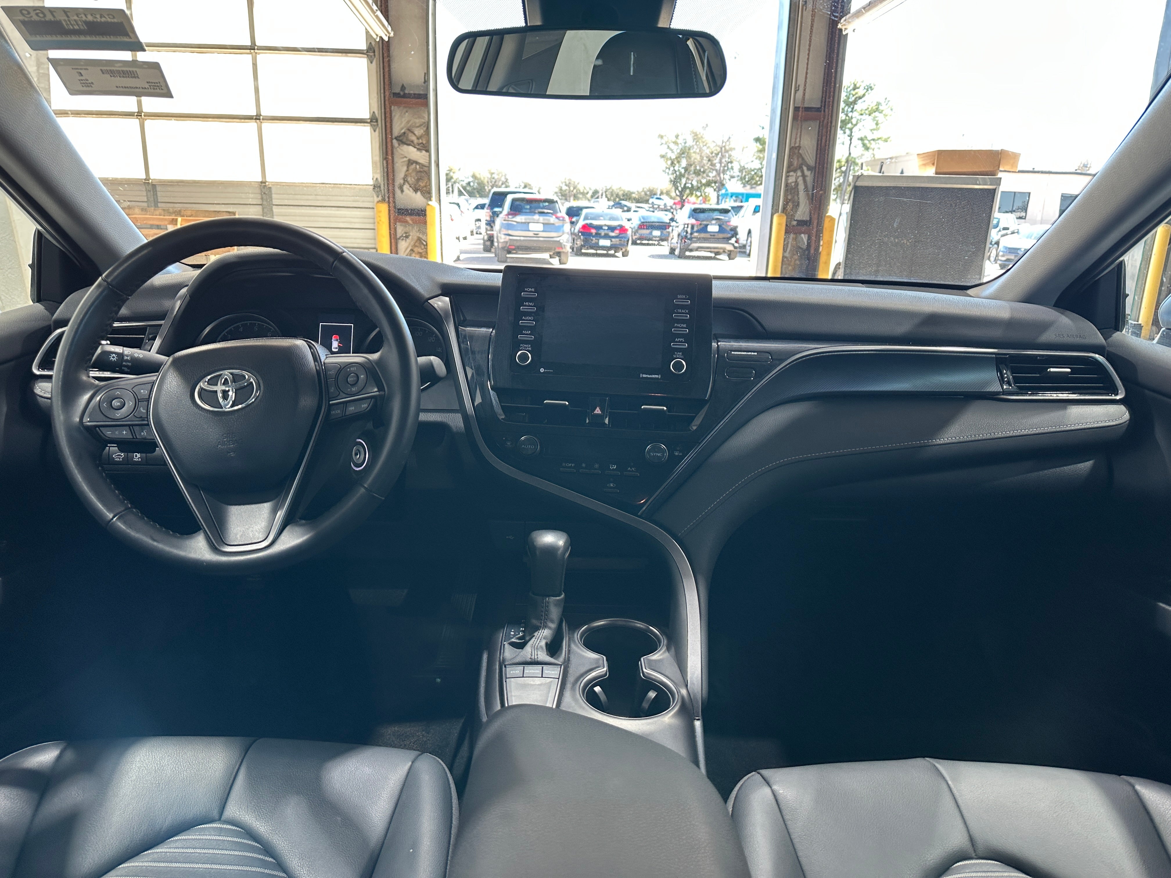 2024 Toyota Camry SE 3