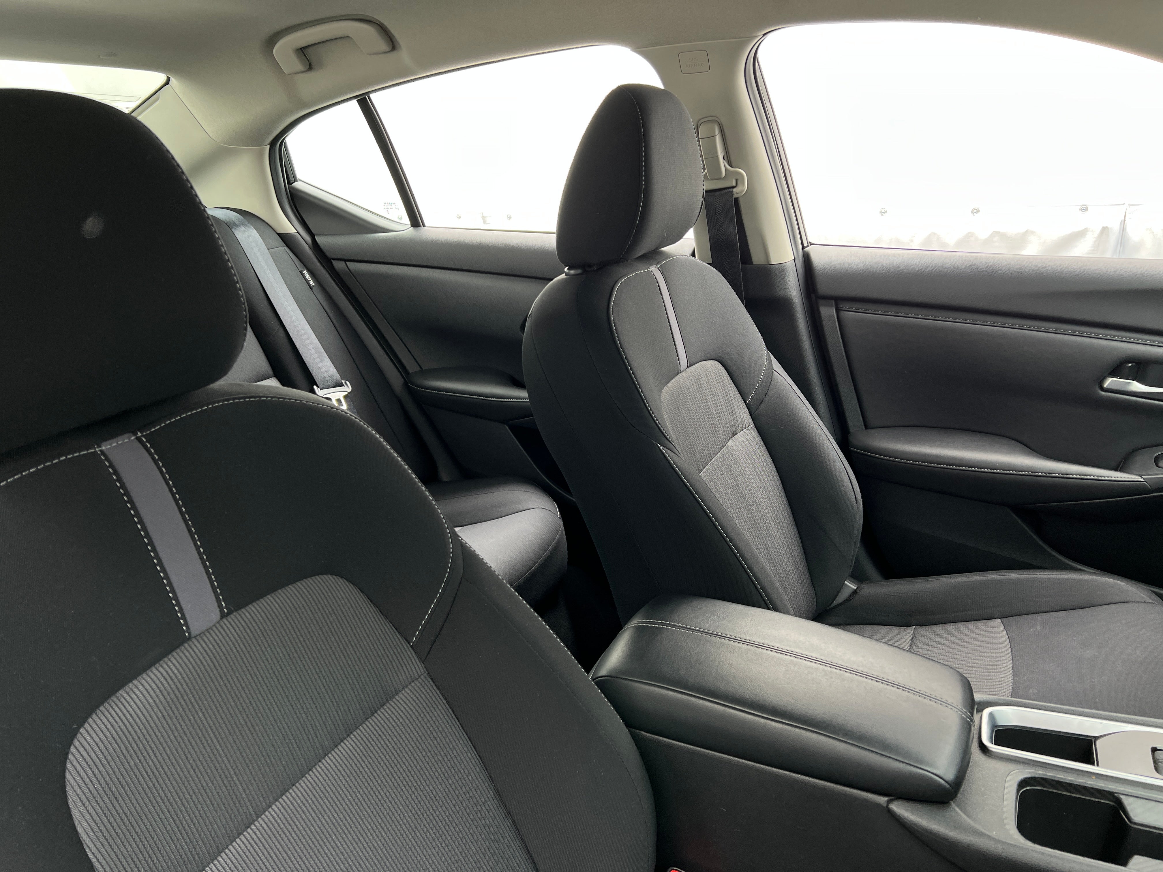2023 Nissan Sentra SV 2