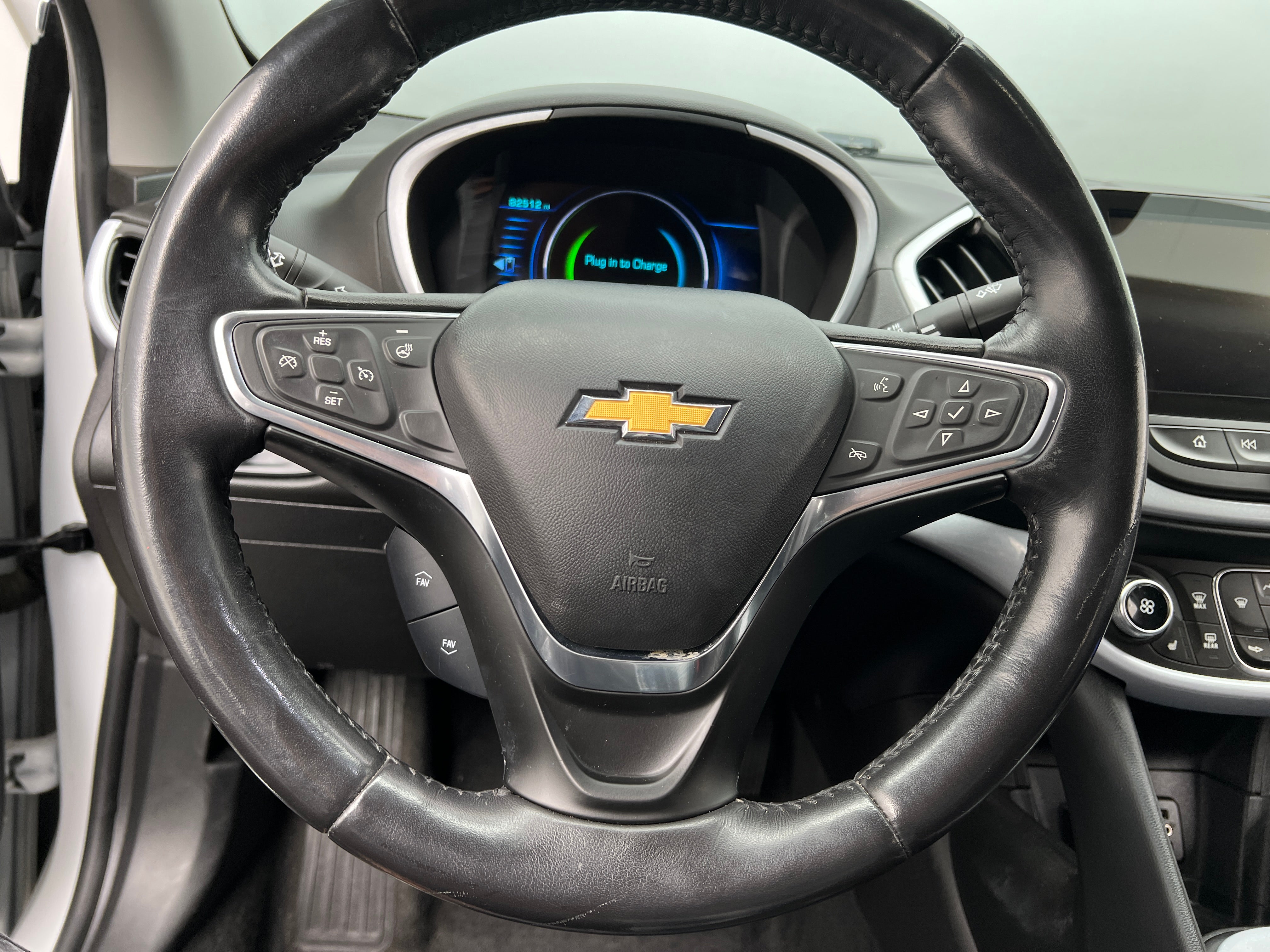 2018 Chevrolet Volt LT 4