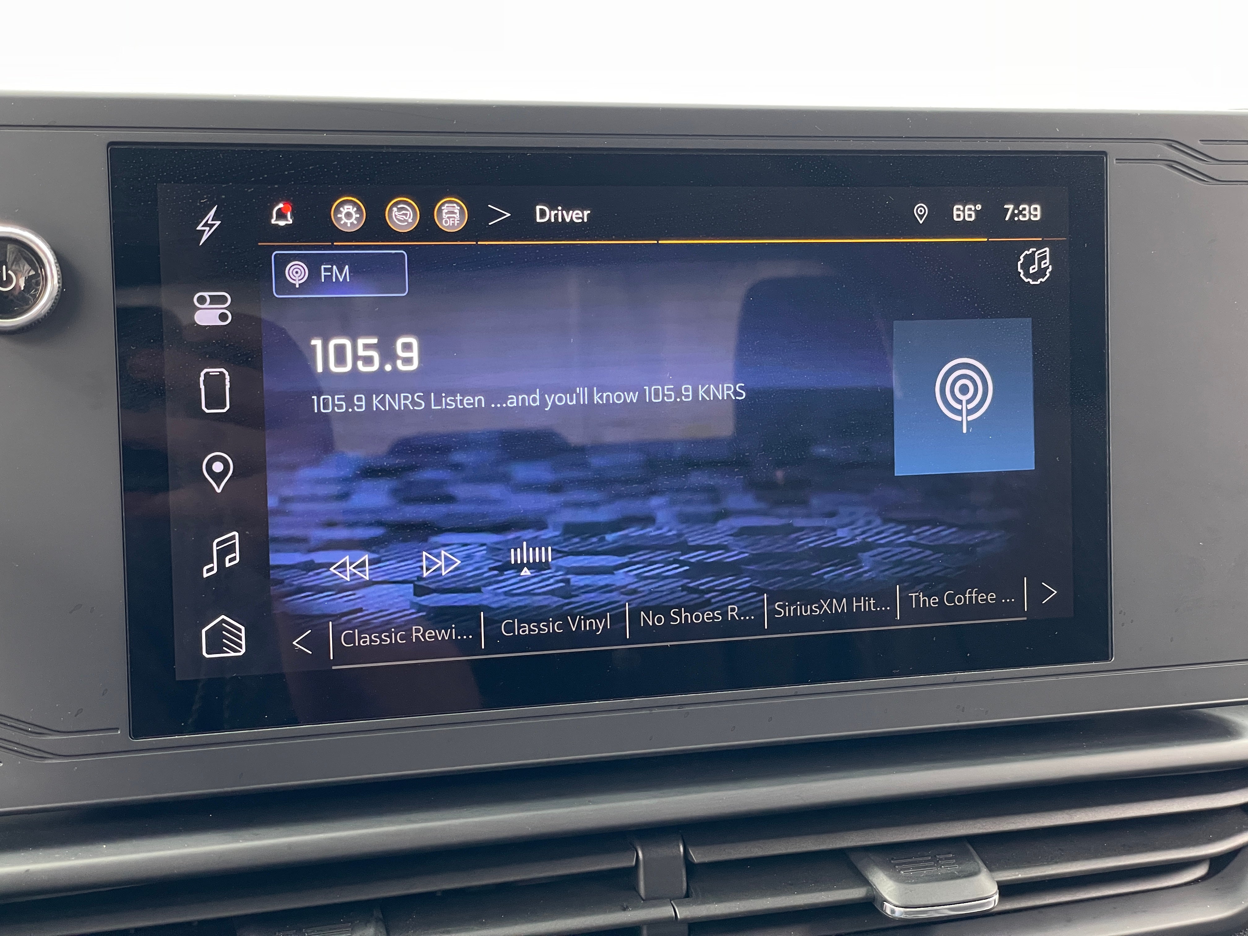 2024 Chevrolet Silverado EV Work Truck 4