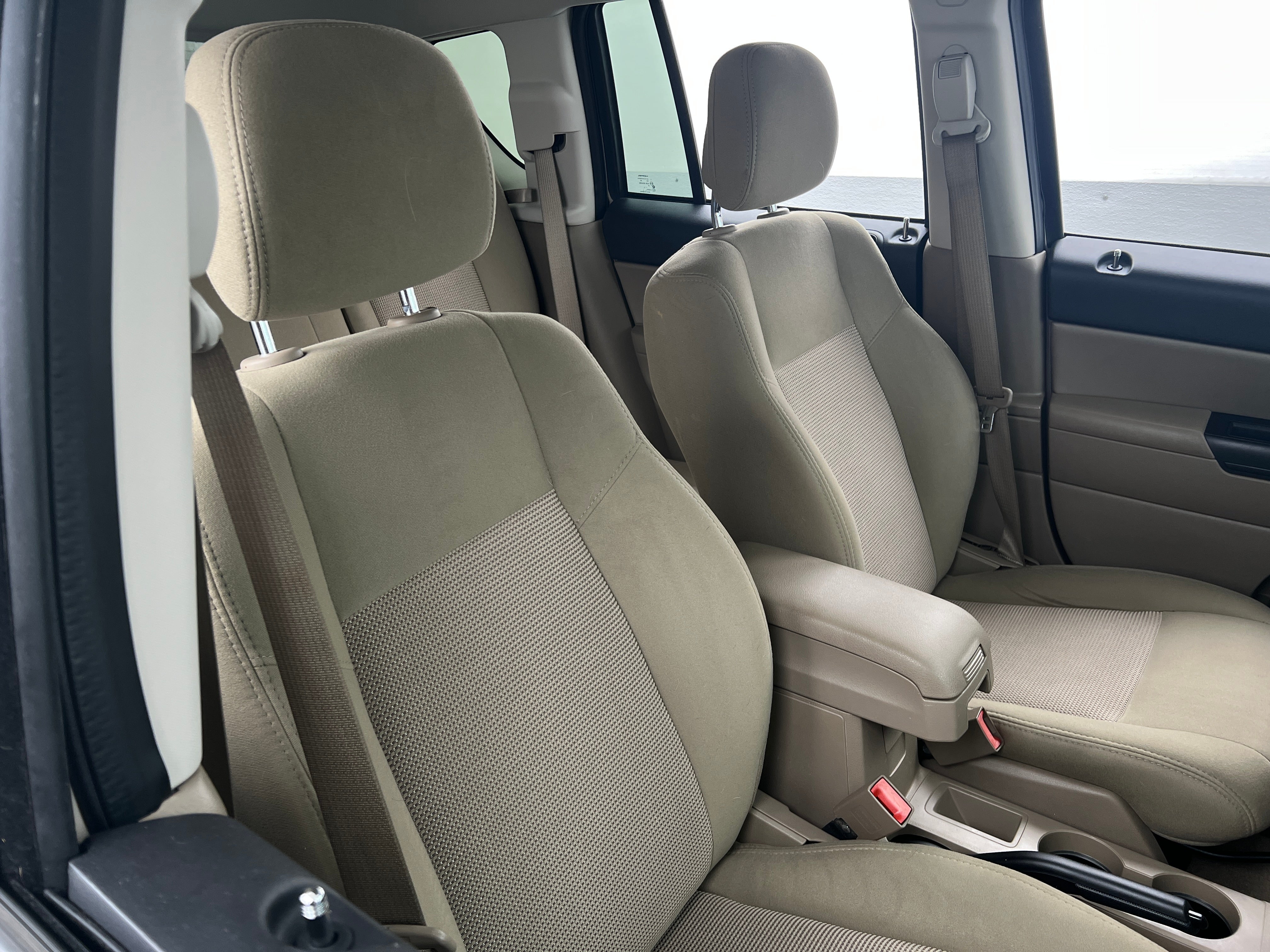 2016 Jeep Compass Sport 2