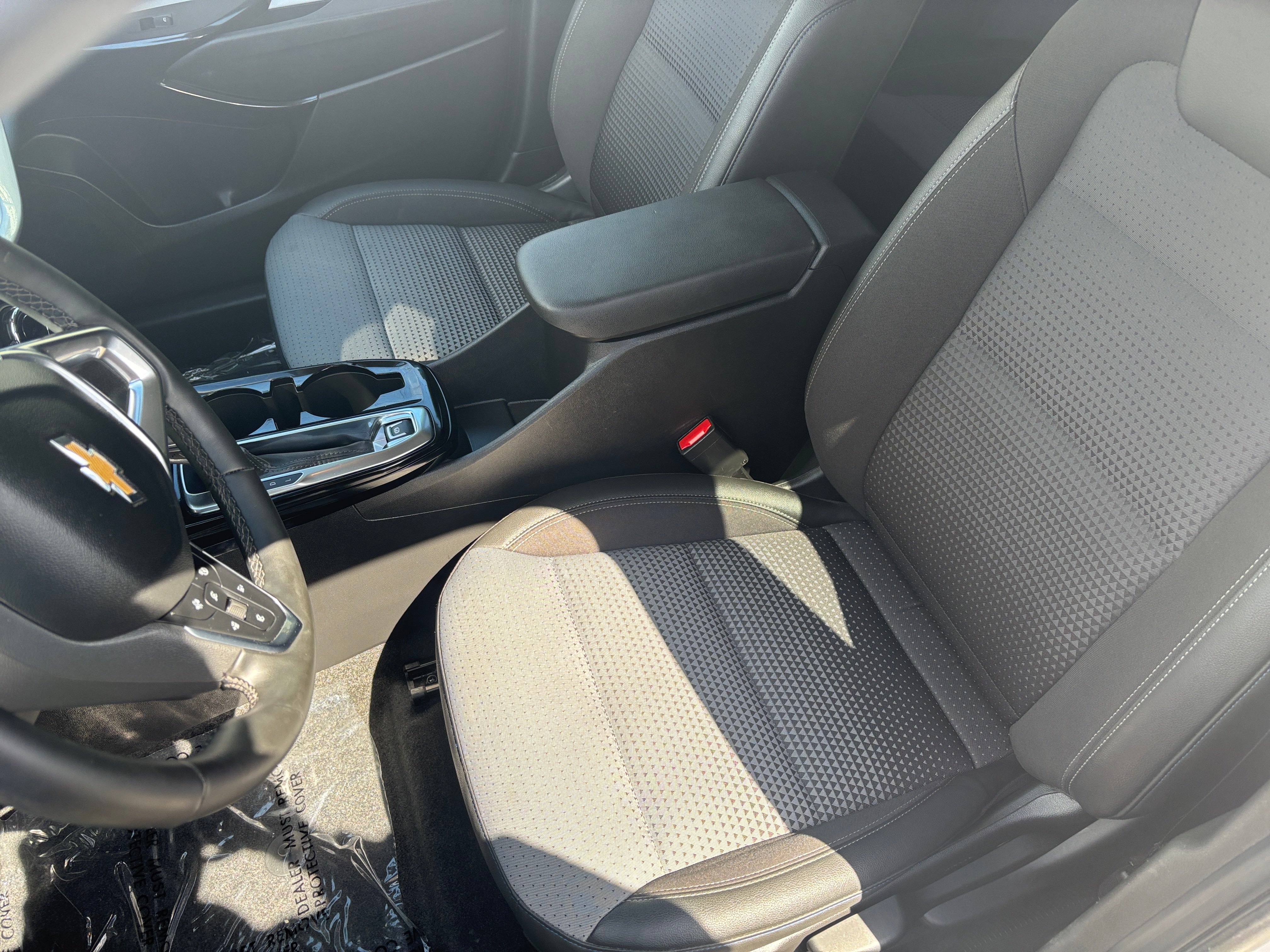 2024 Chevrolet Trax LT 2