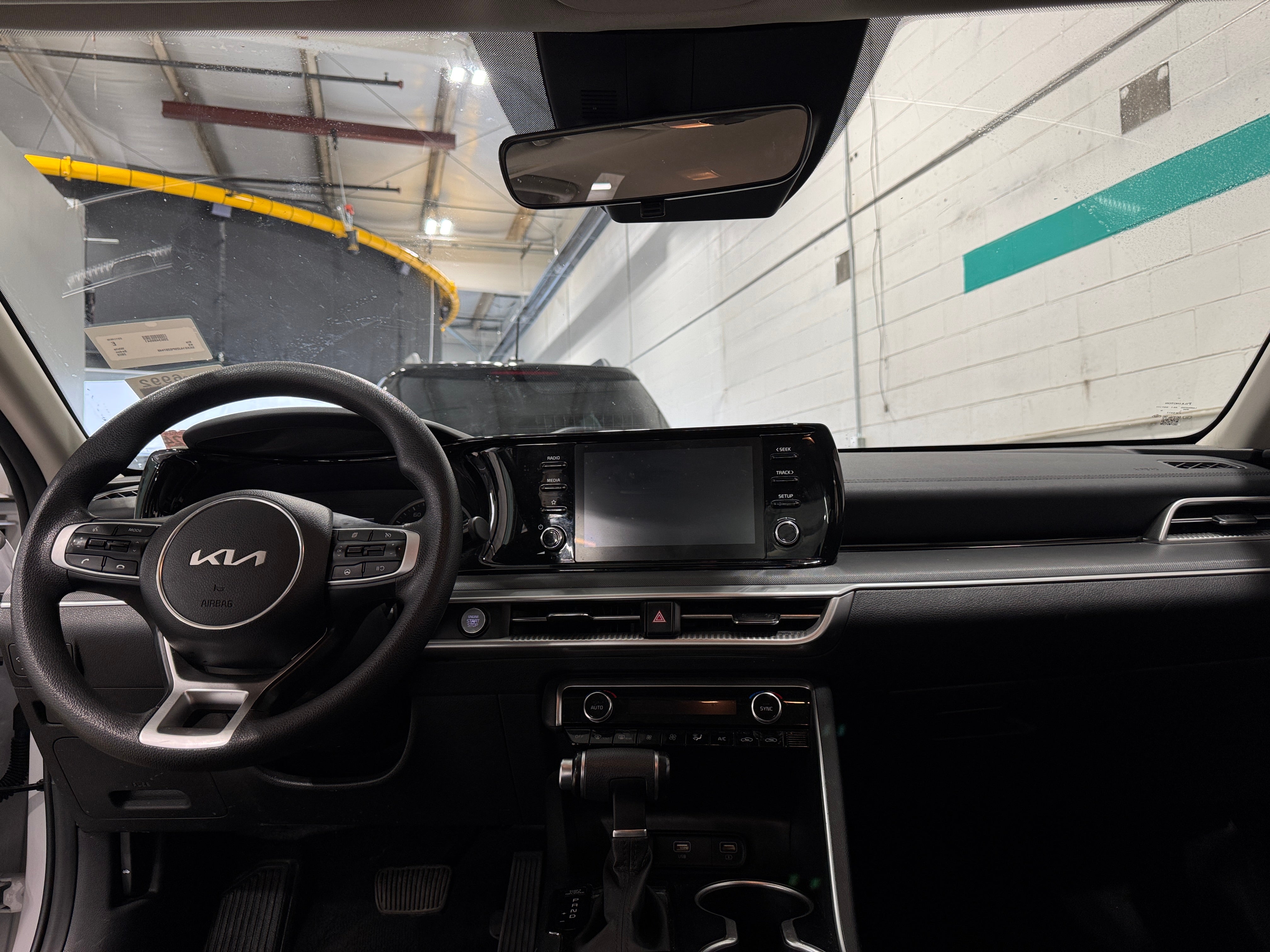 2023 Kia K5 LXS 3