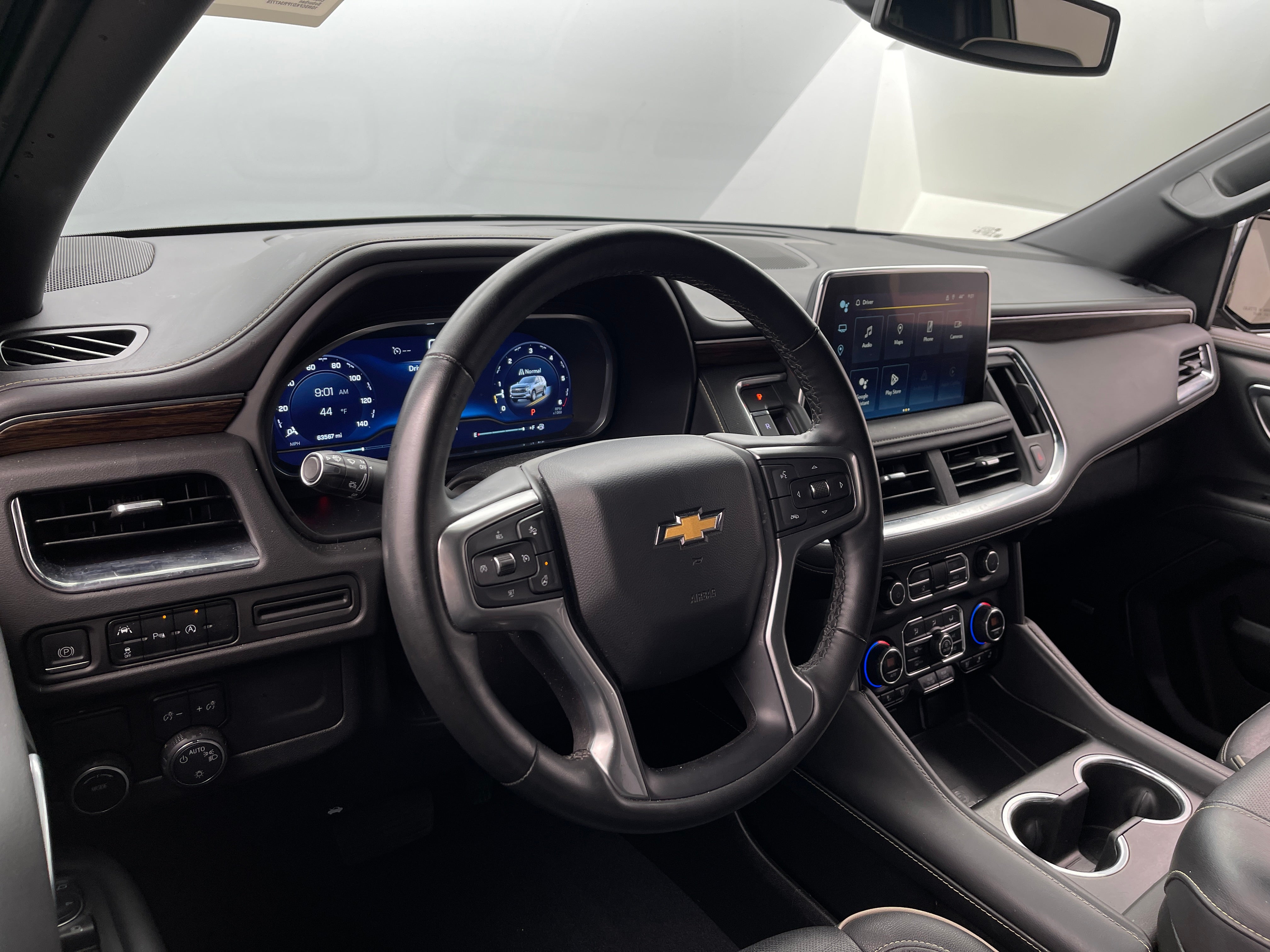 2023 Chevrolet Suburban Premier 2