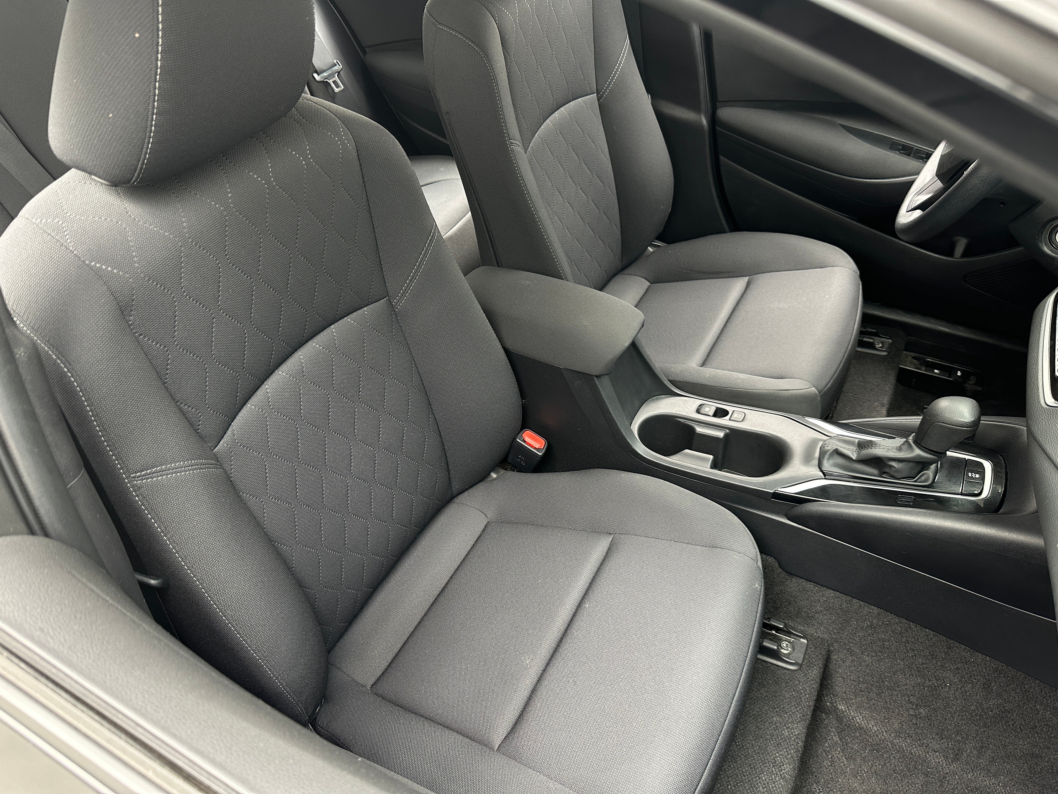 2023 Toyota Corolla LE 2