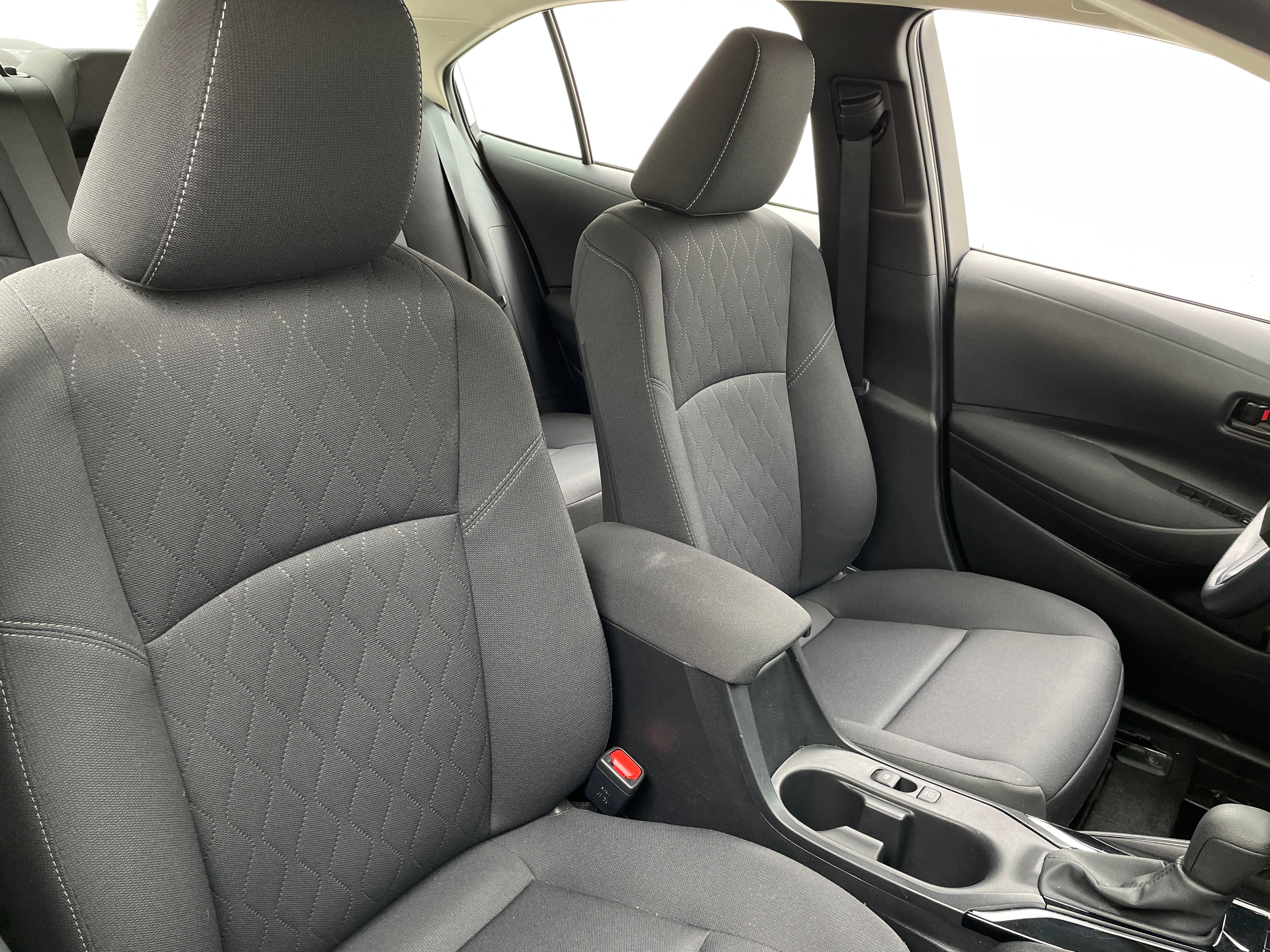 2024 Toyota Corolla LE 2