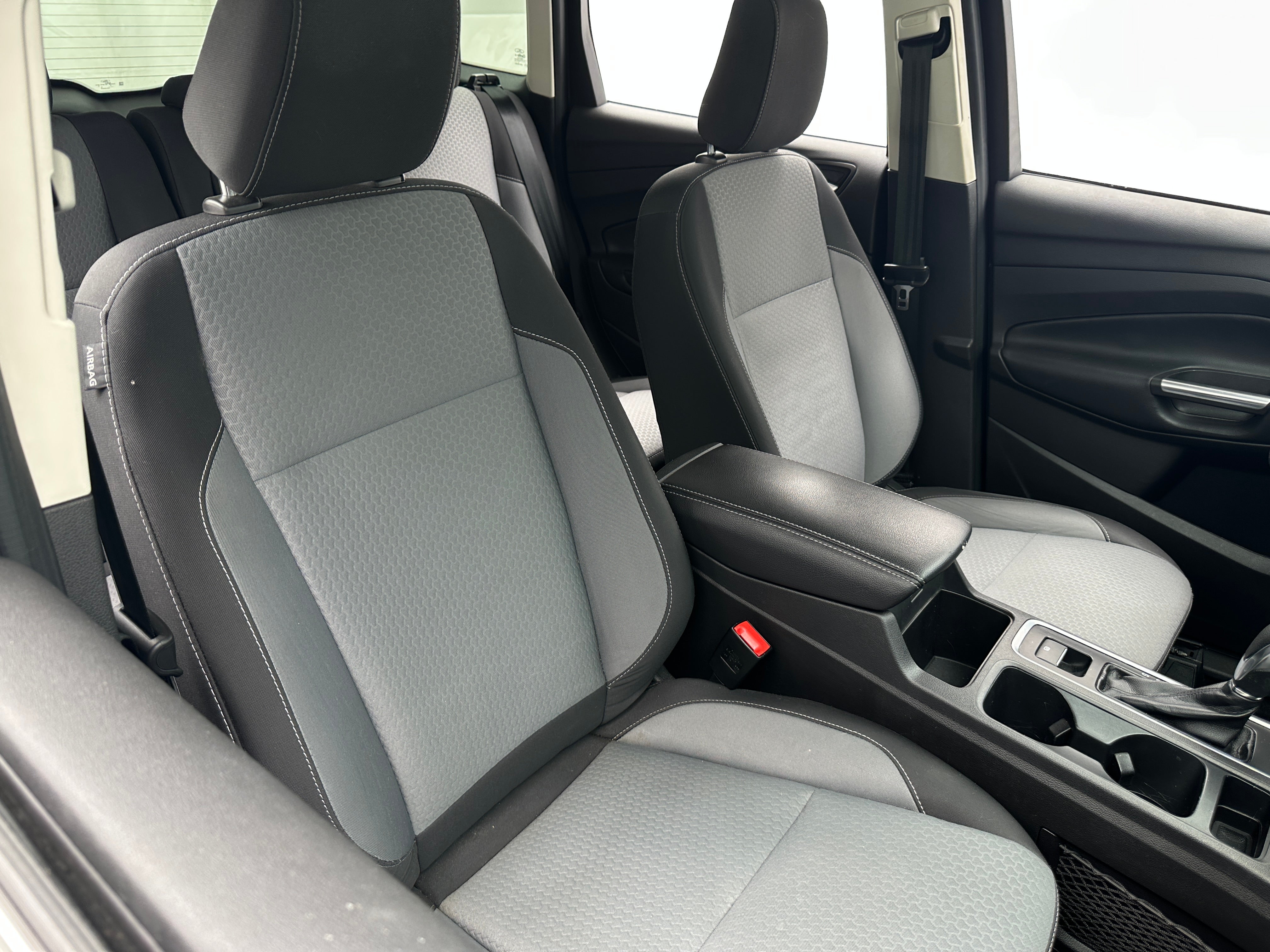 2018 Ford Escape SE 2