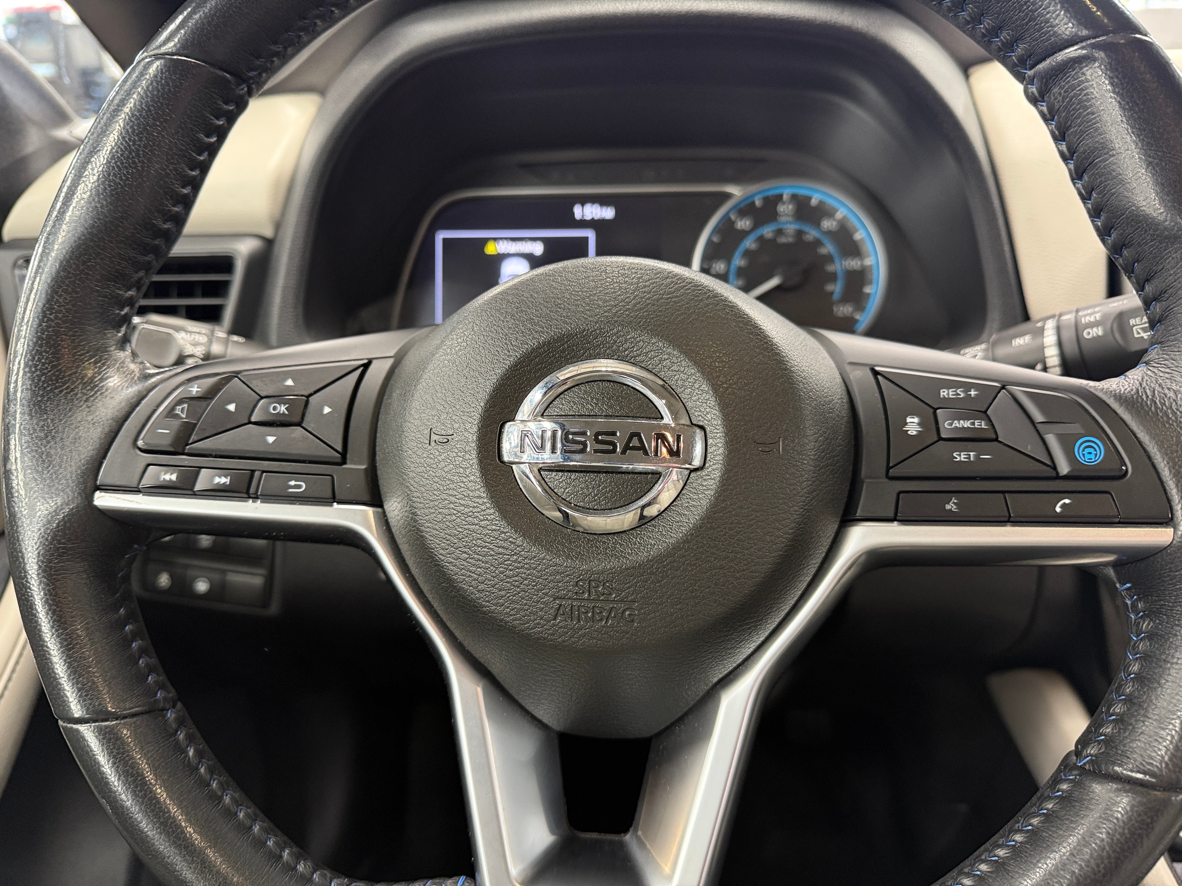 2019 Nissan Leaf SL 4