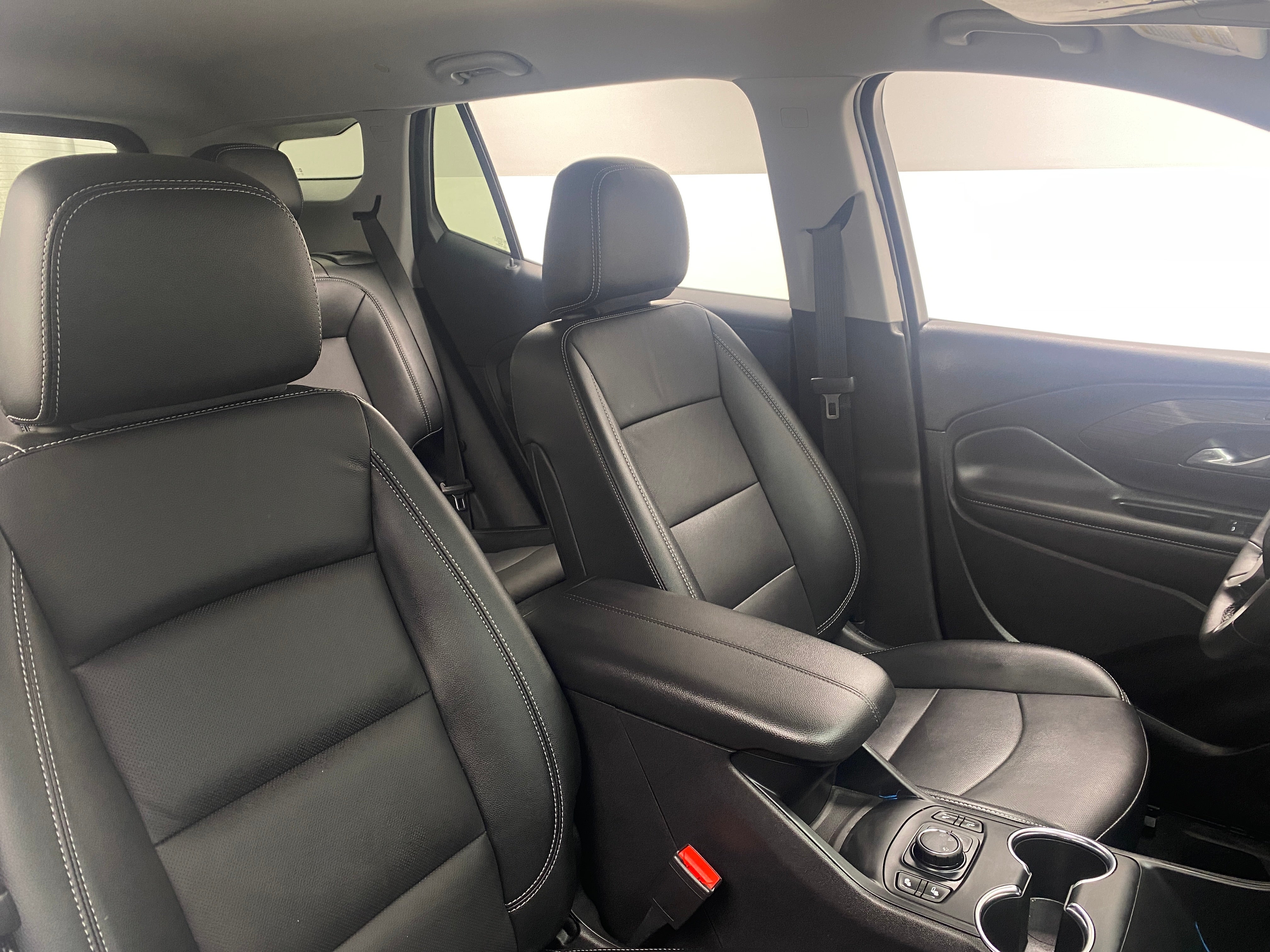 2024 GMC Terrain SLT 2