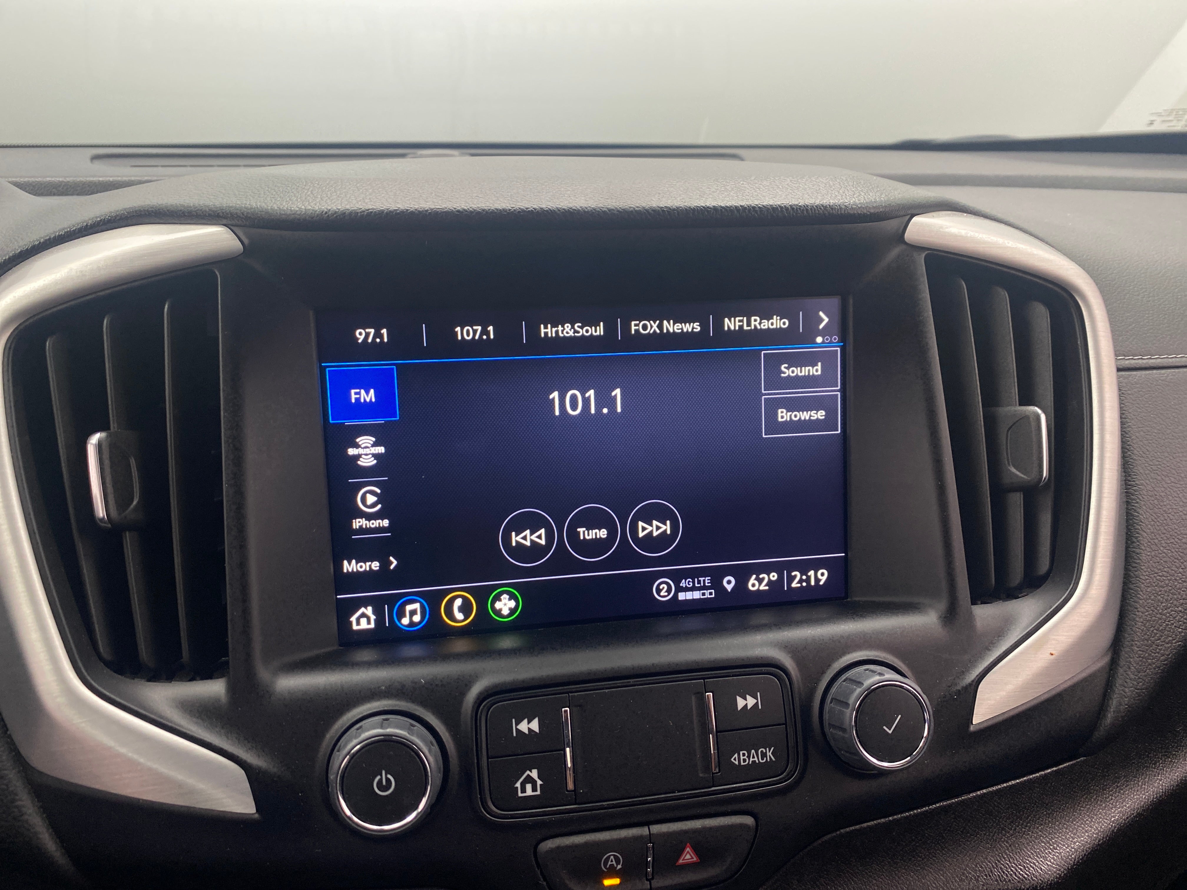 2024 GMC Terrain SLT 4