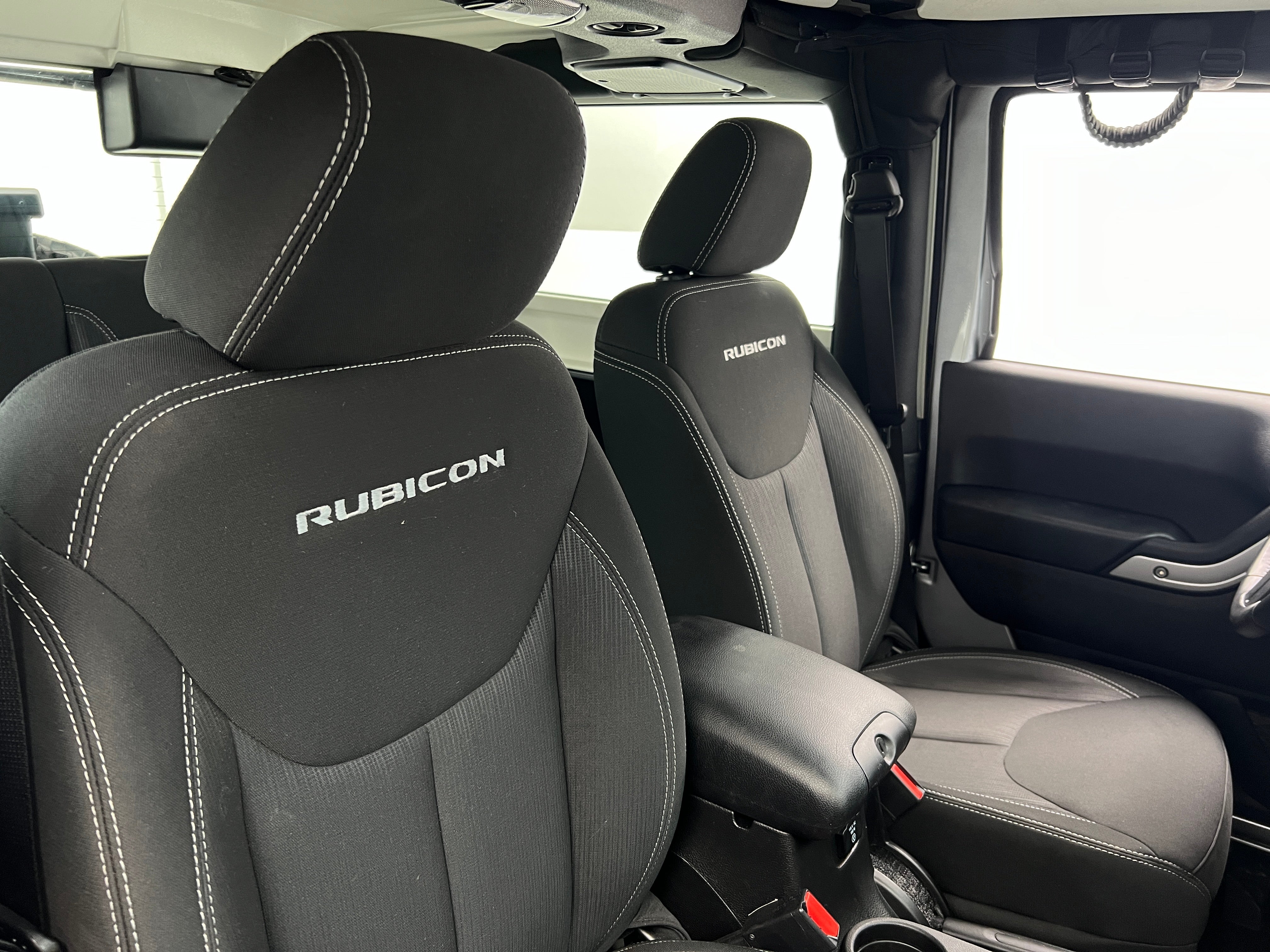 2015 Jeep Wrangler Rubicon 2