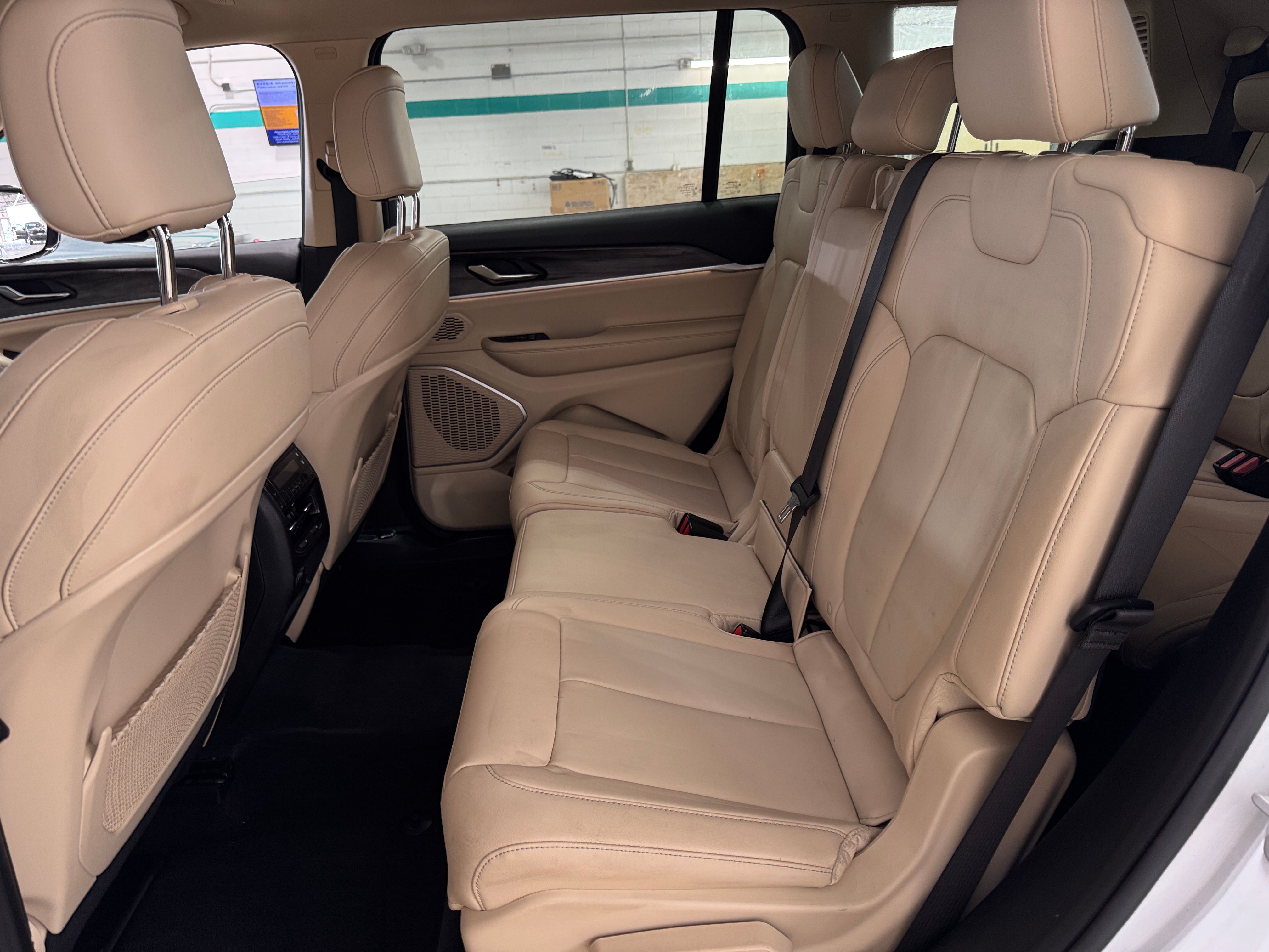 2021 Jeep Grand Cherokee L Limited Edition 5
