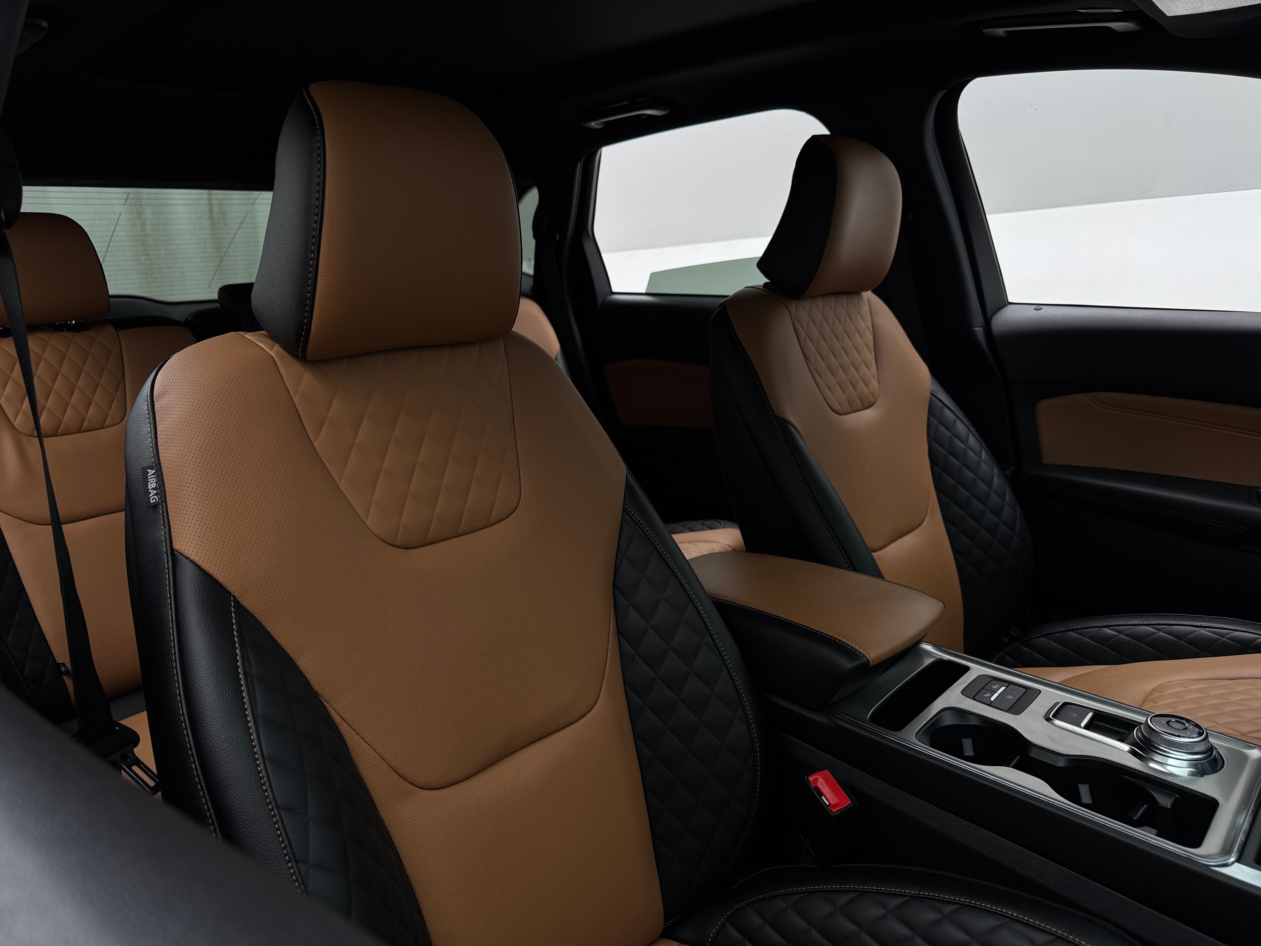 2024 Ford Edge Titanium 2
