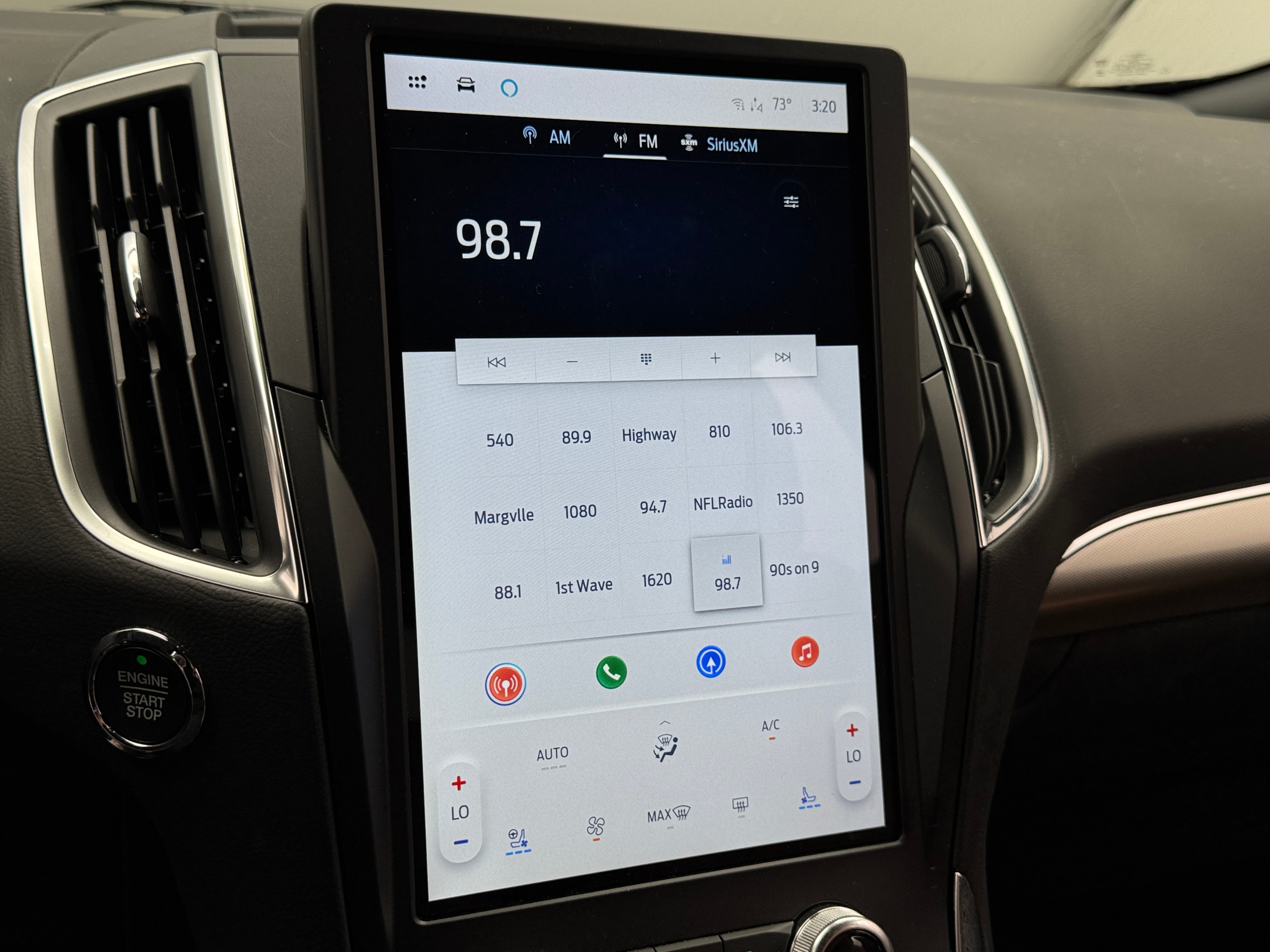 2024 Ford Edge Titanium 4