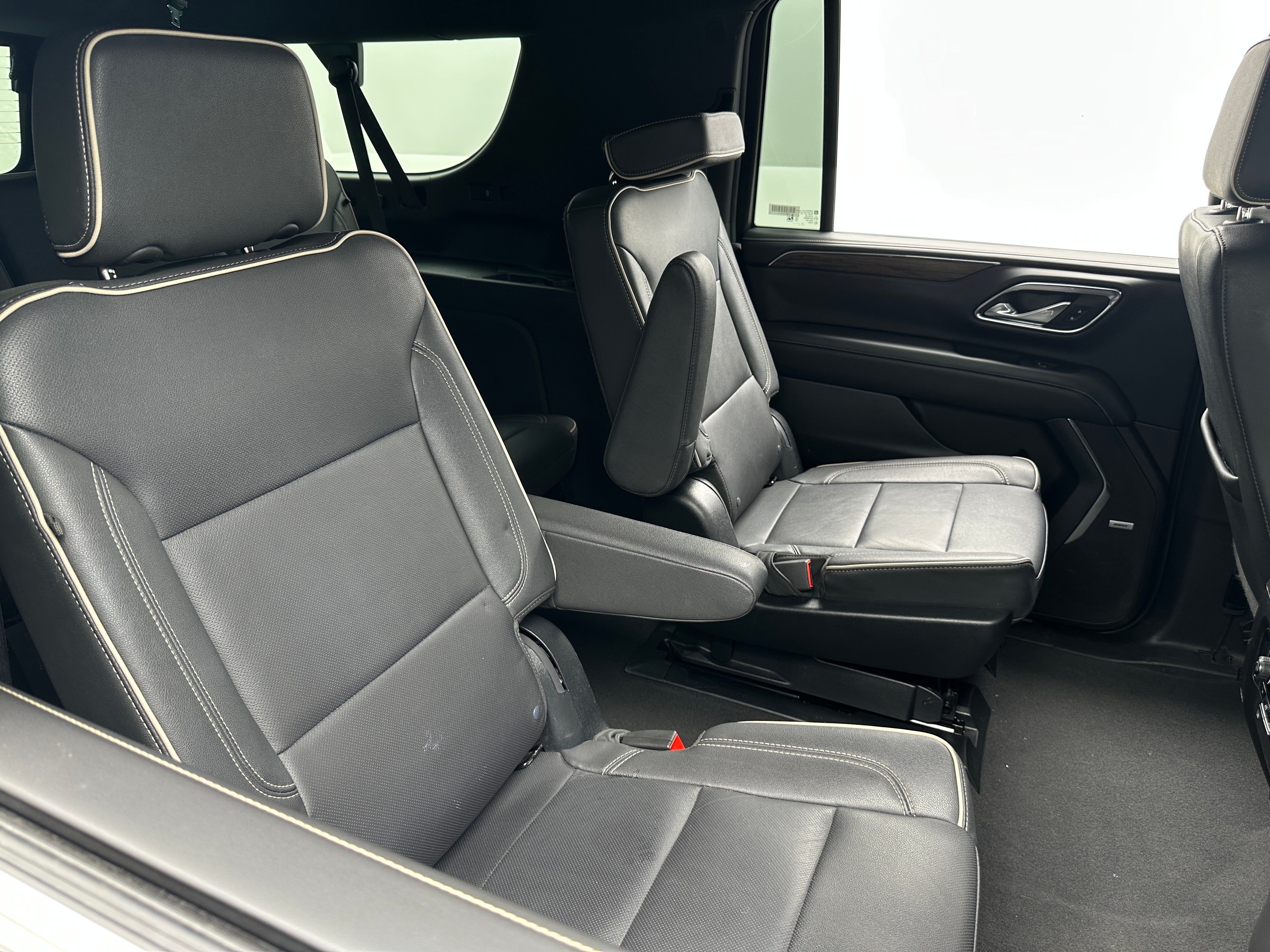 2023 Chevrolet Suburban Premier 5