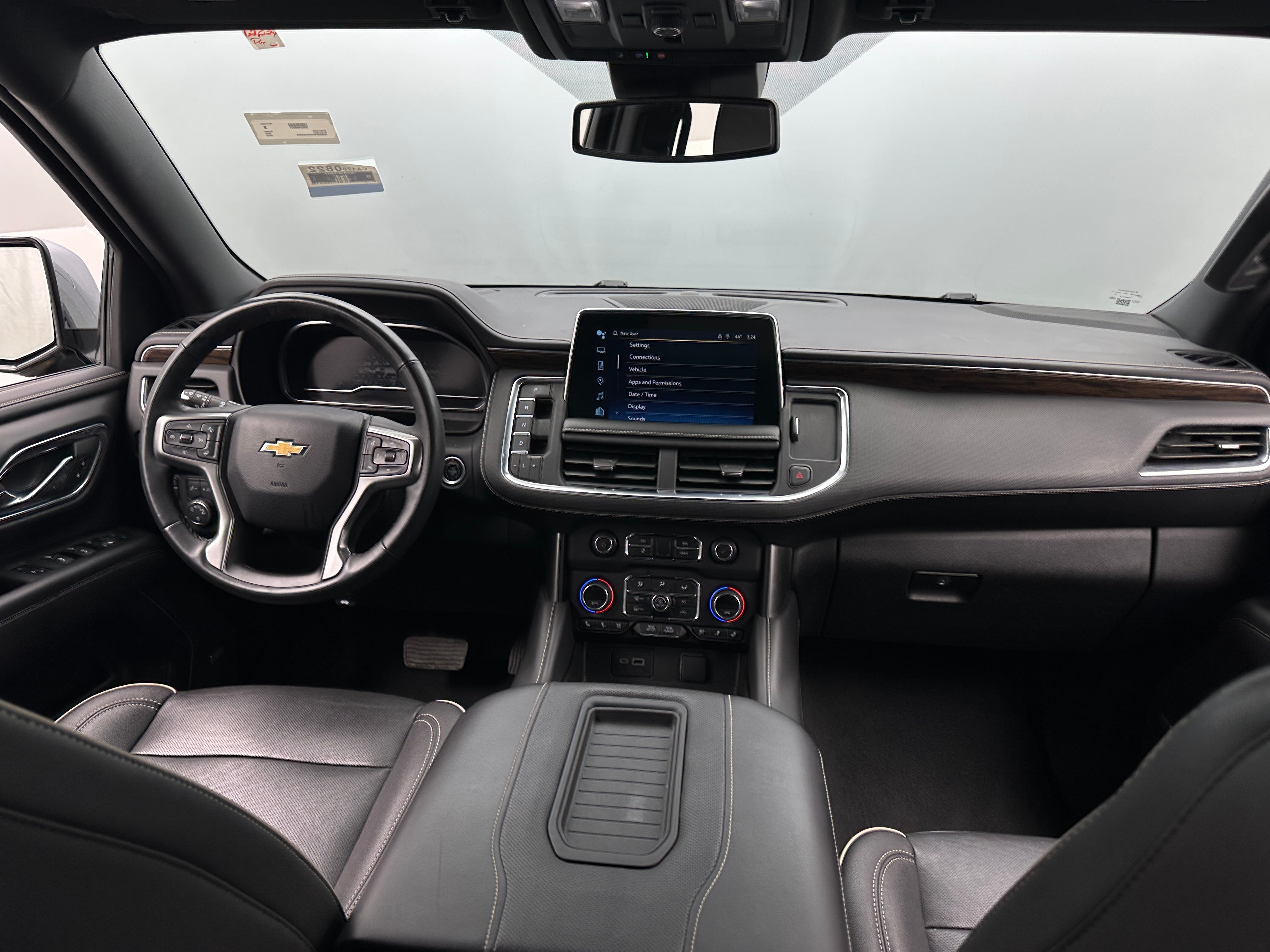 2023 Chevrolet Suburban Premier 2