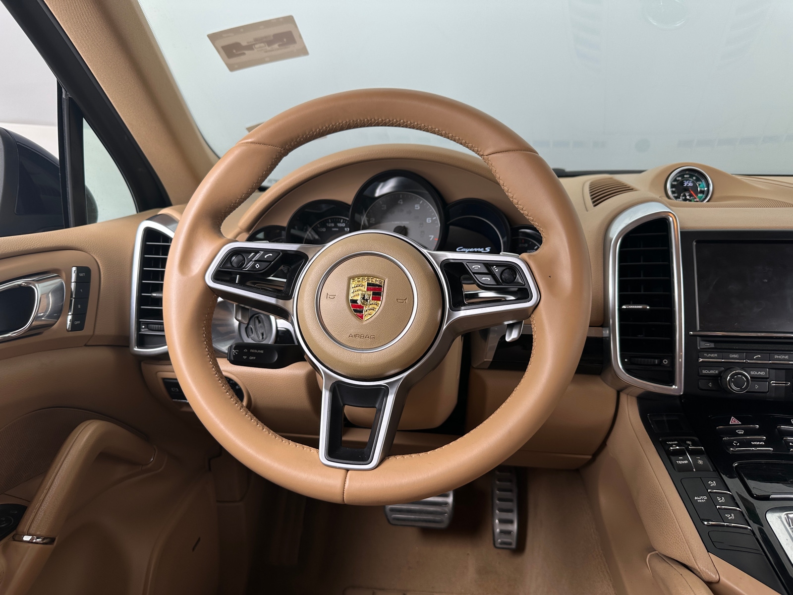 Thumbnail: 2012 Porsche Cayenne - 4