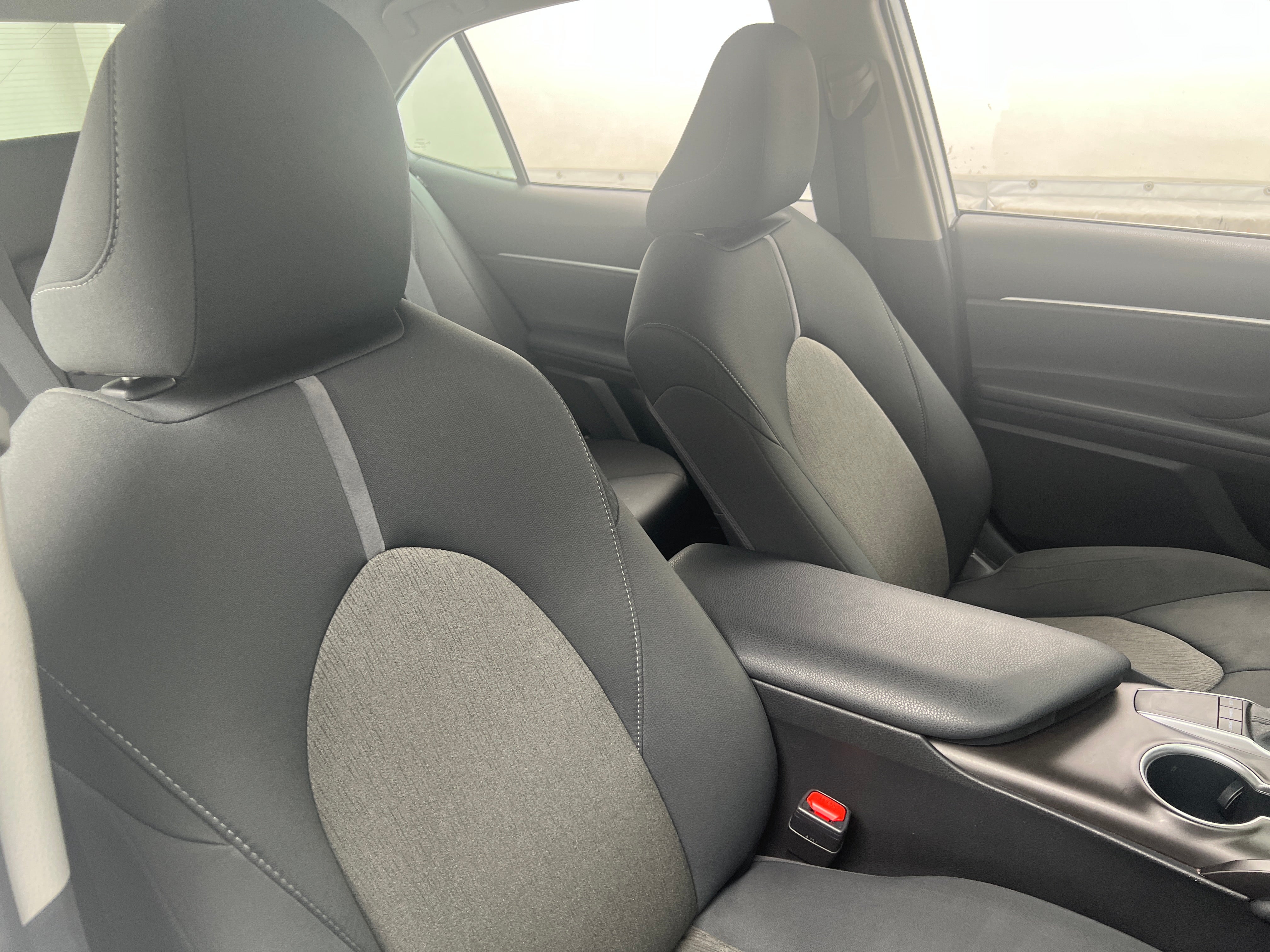2023 Toyota Camry LE 2