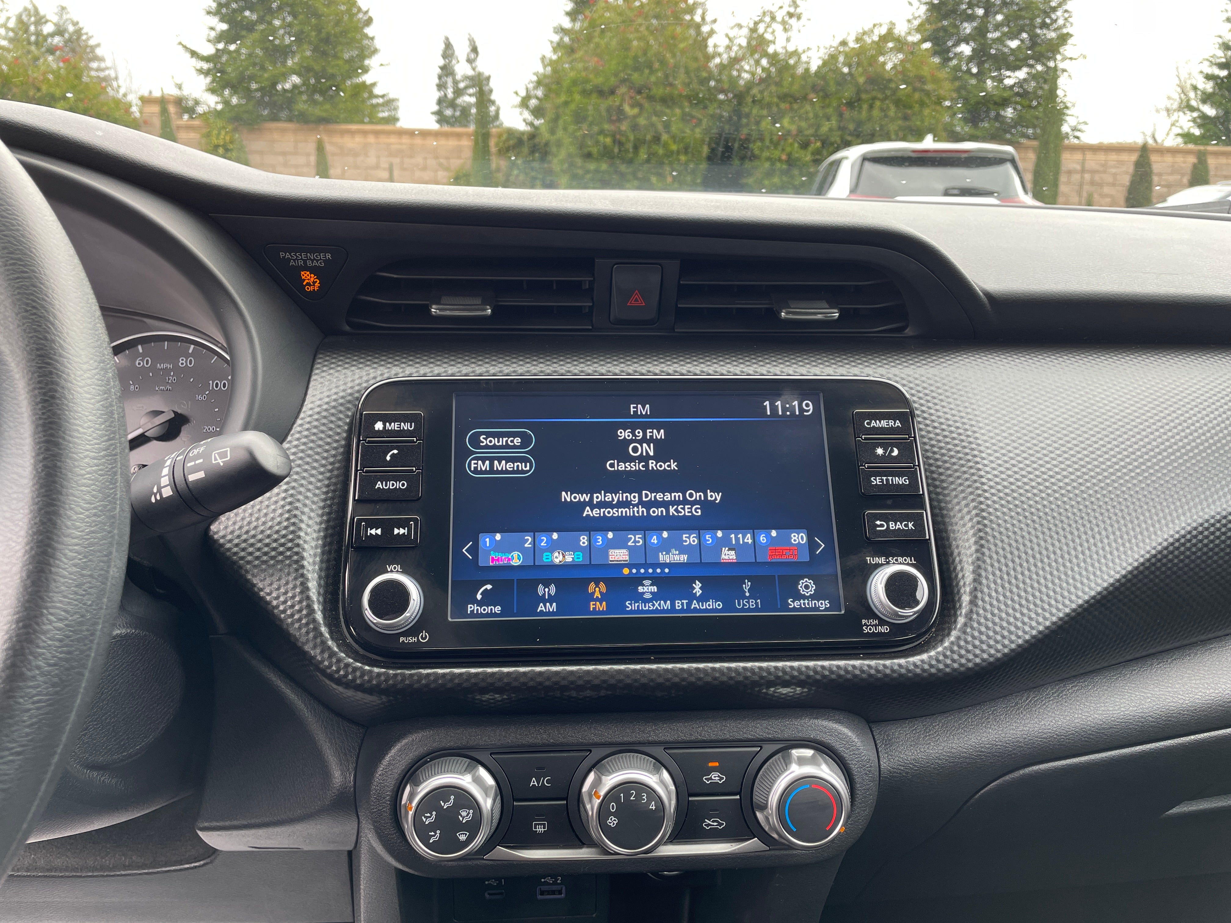 2024 Nissan Kicks SV 4