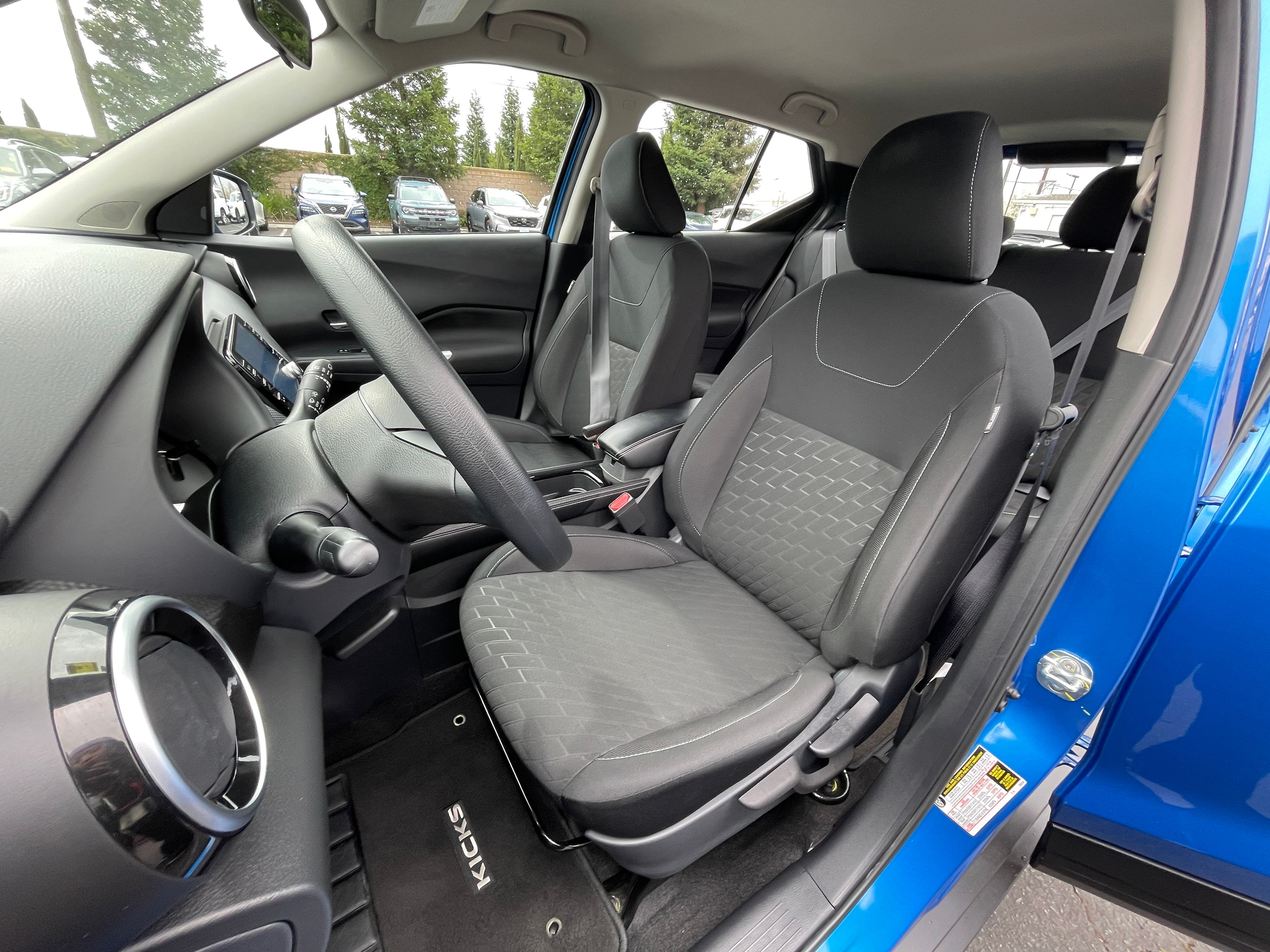 2024 Nissan Kicks SV 2