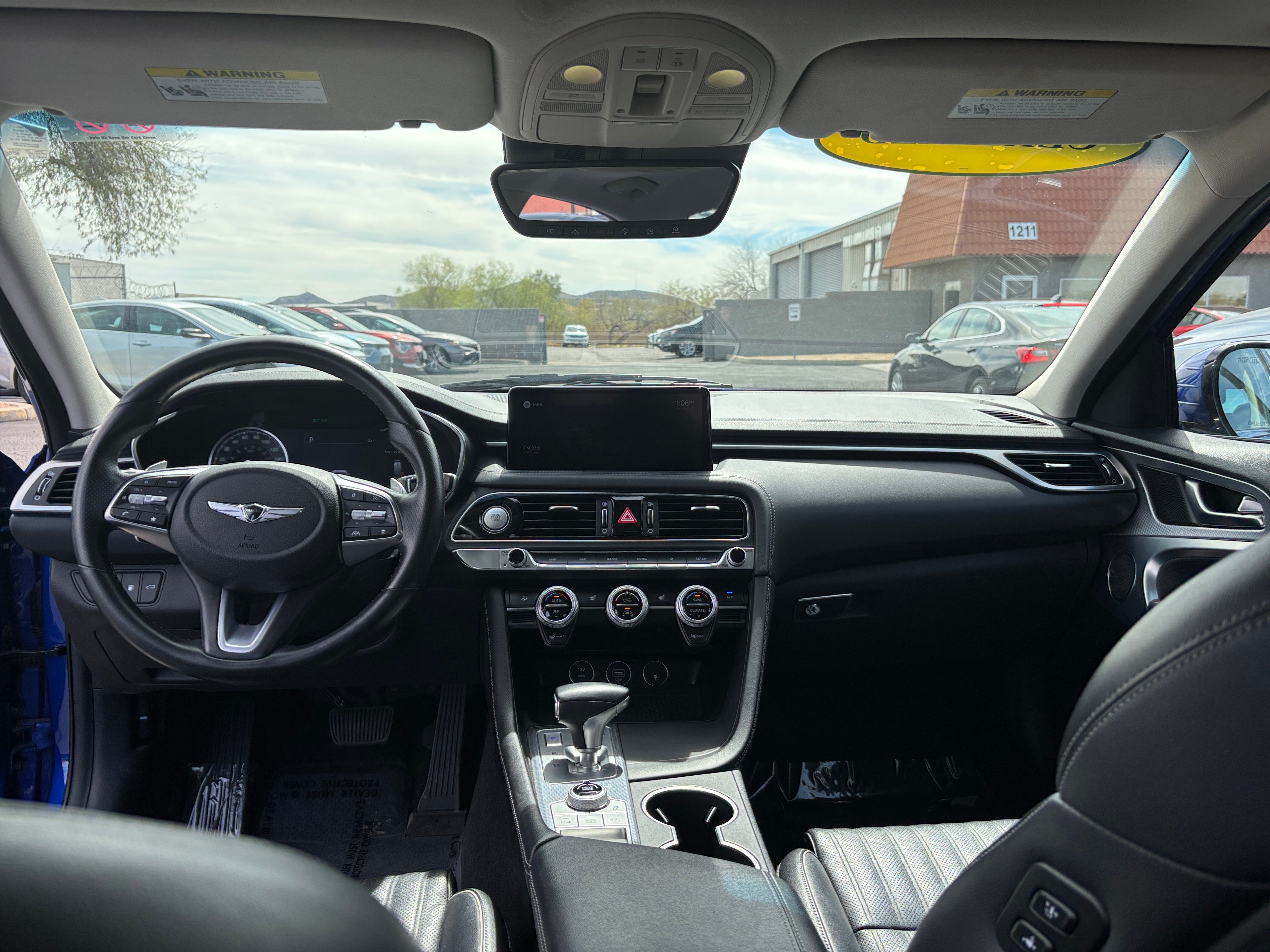 2022 Genesis G70 2.0T 3