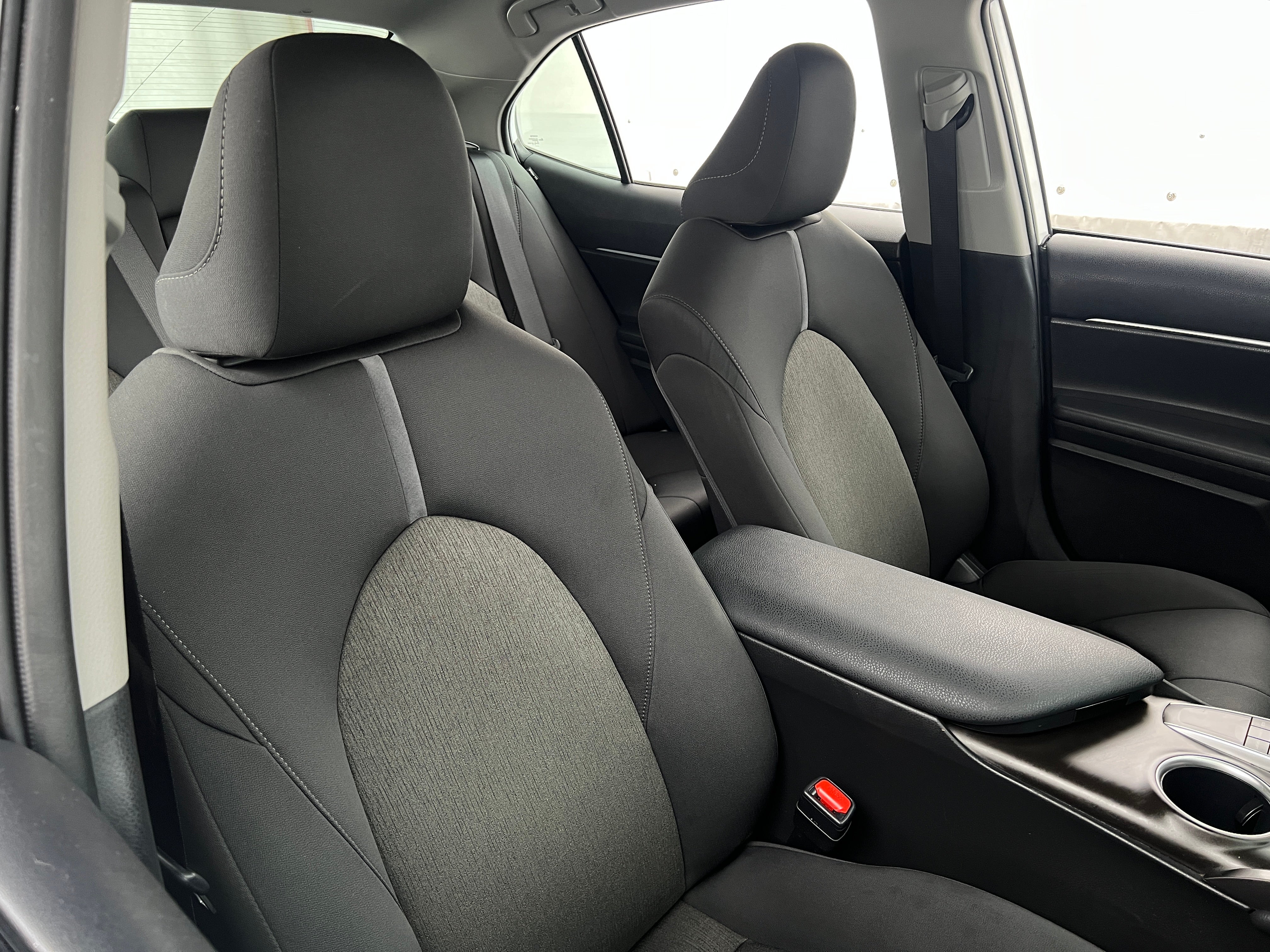 2024 Toyota Camry LE 2