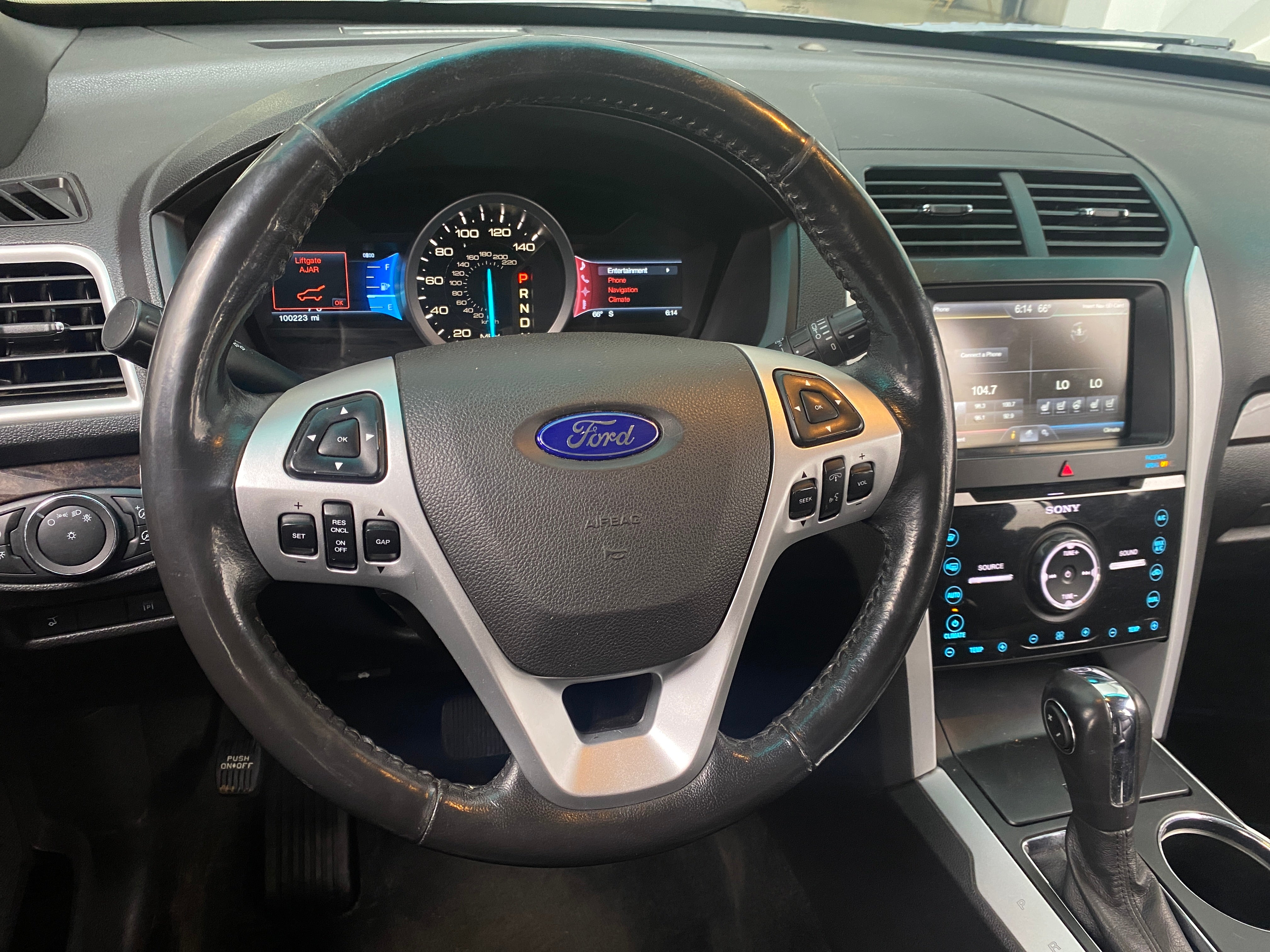 2013 Ford Explorer Limited 4