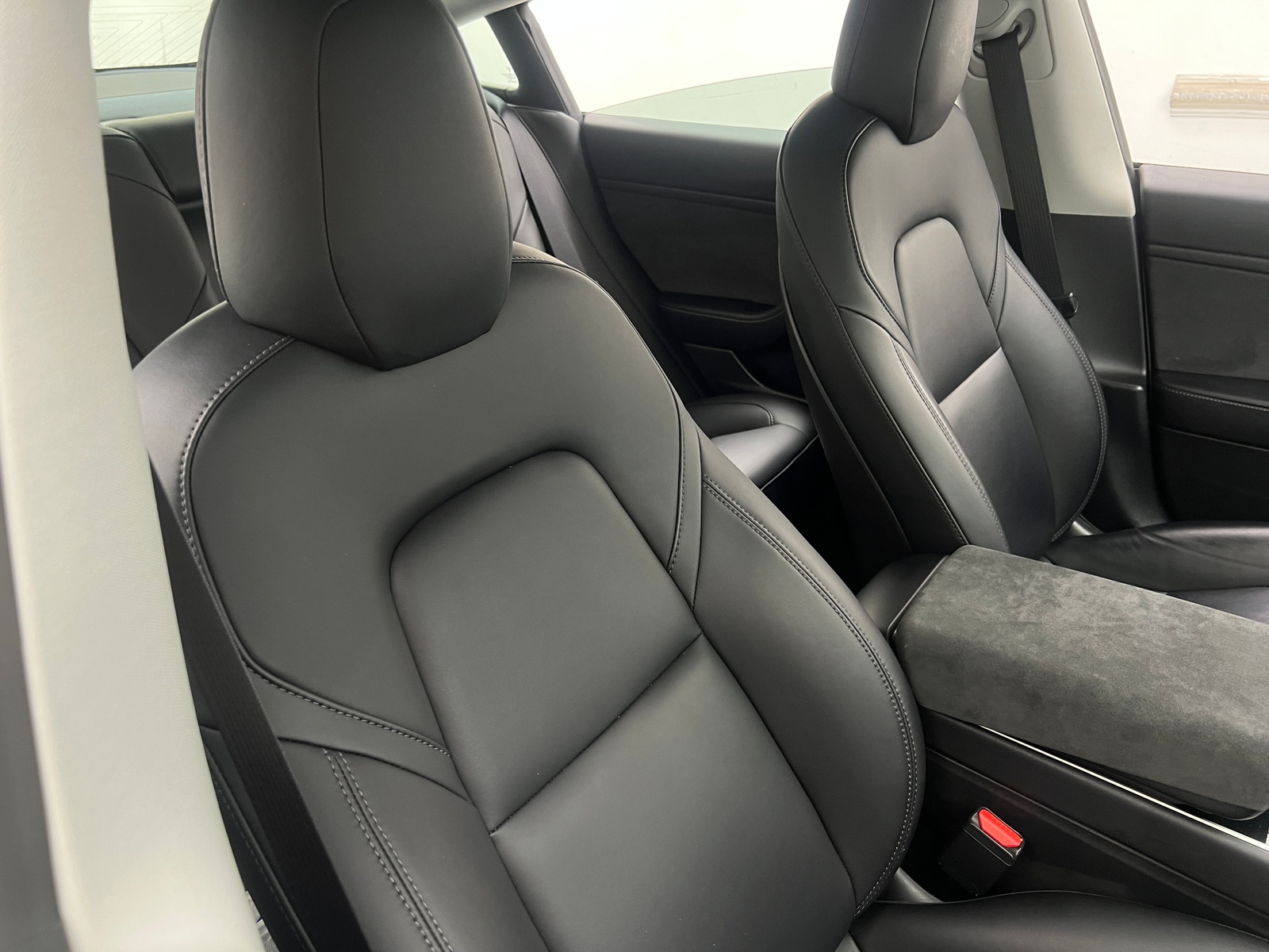 Thumbnail: 2020 Tesla Model 3 - 2