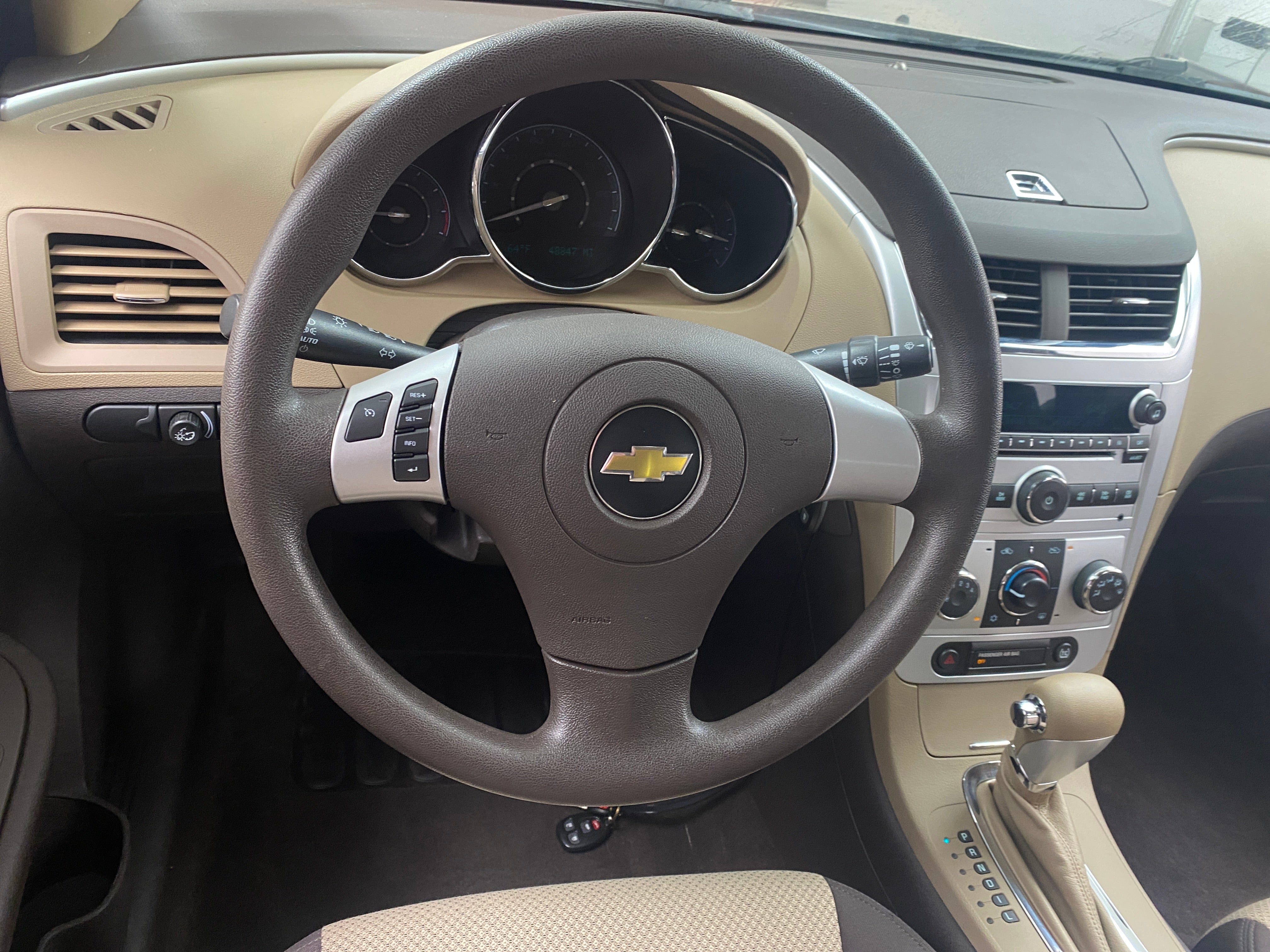 2010 Chevrolet Malibu LS 5