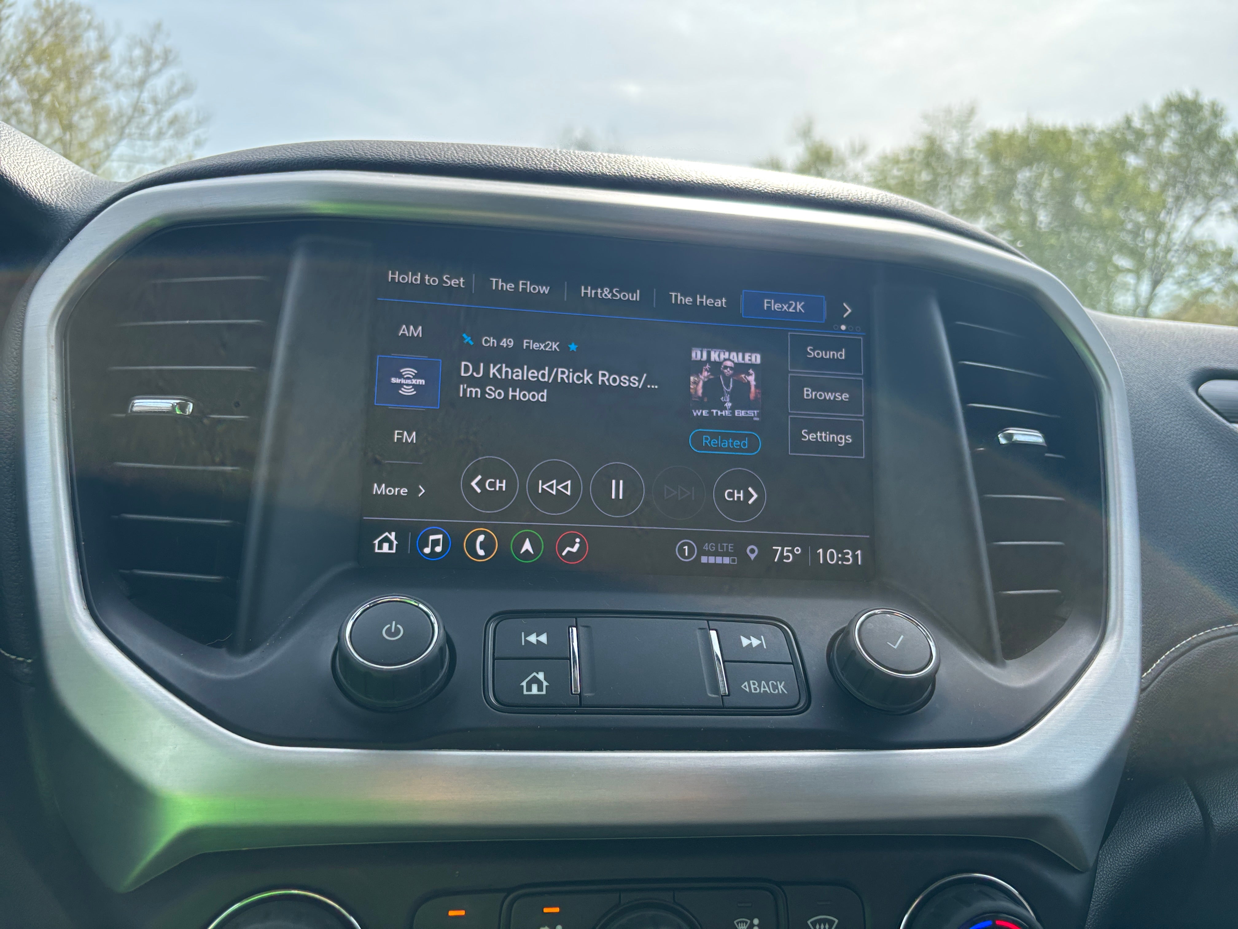 2023 GMC Acadia SLT 3