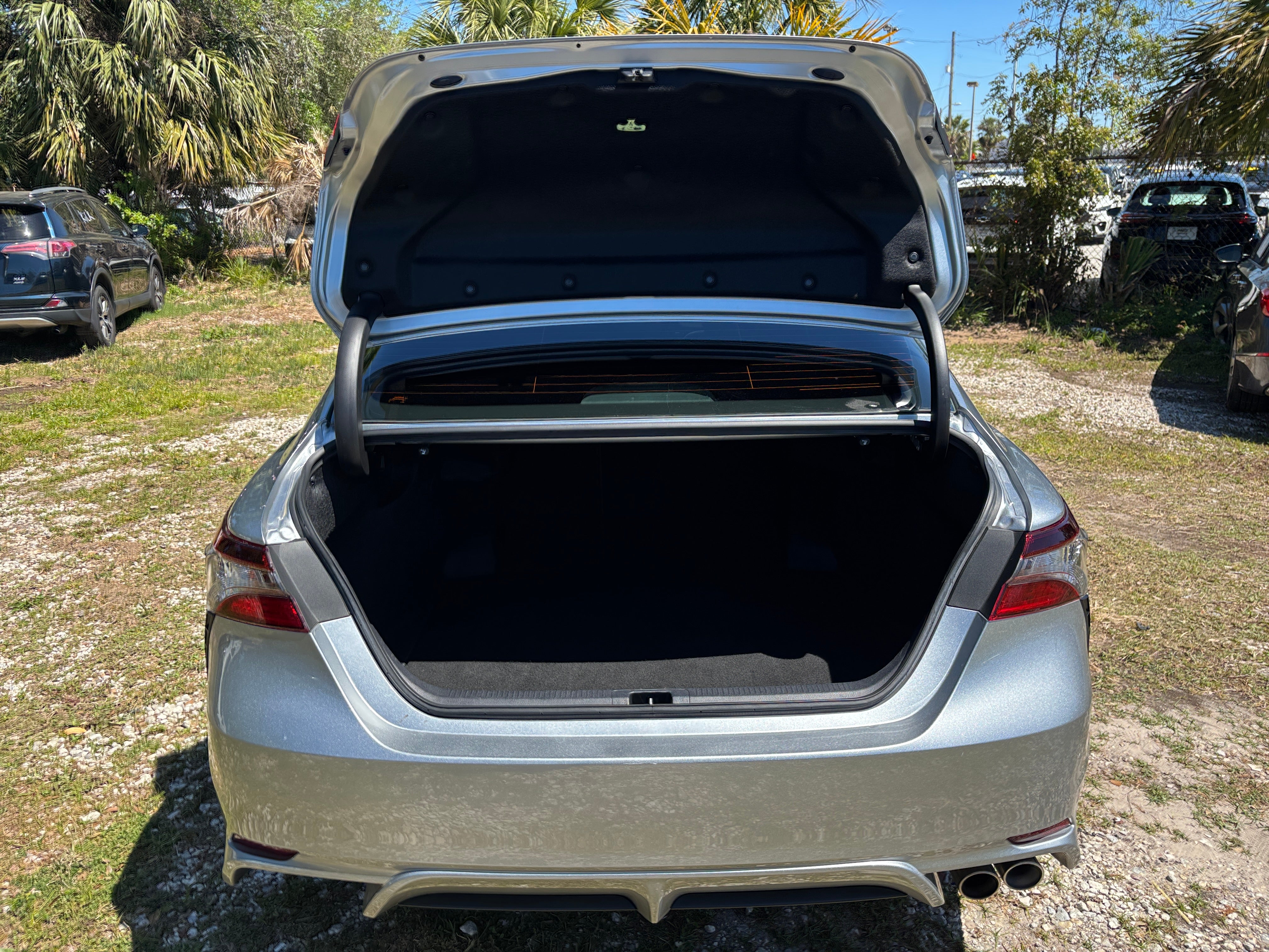 2024 Toyota Camry SE 6
