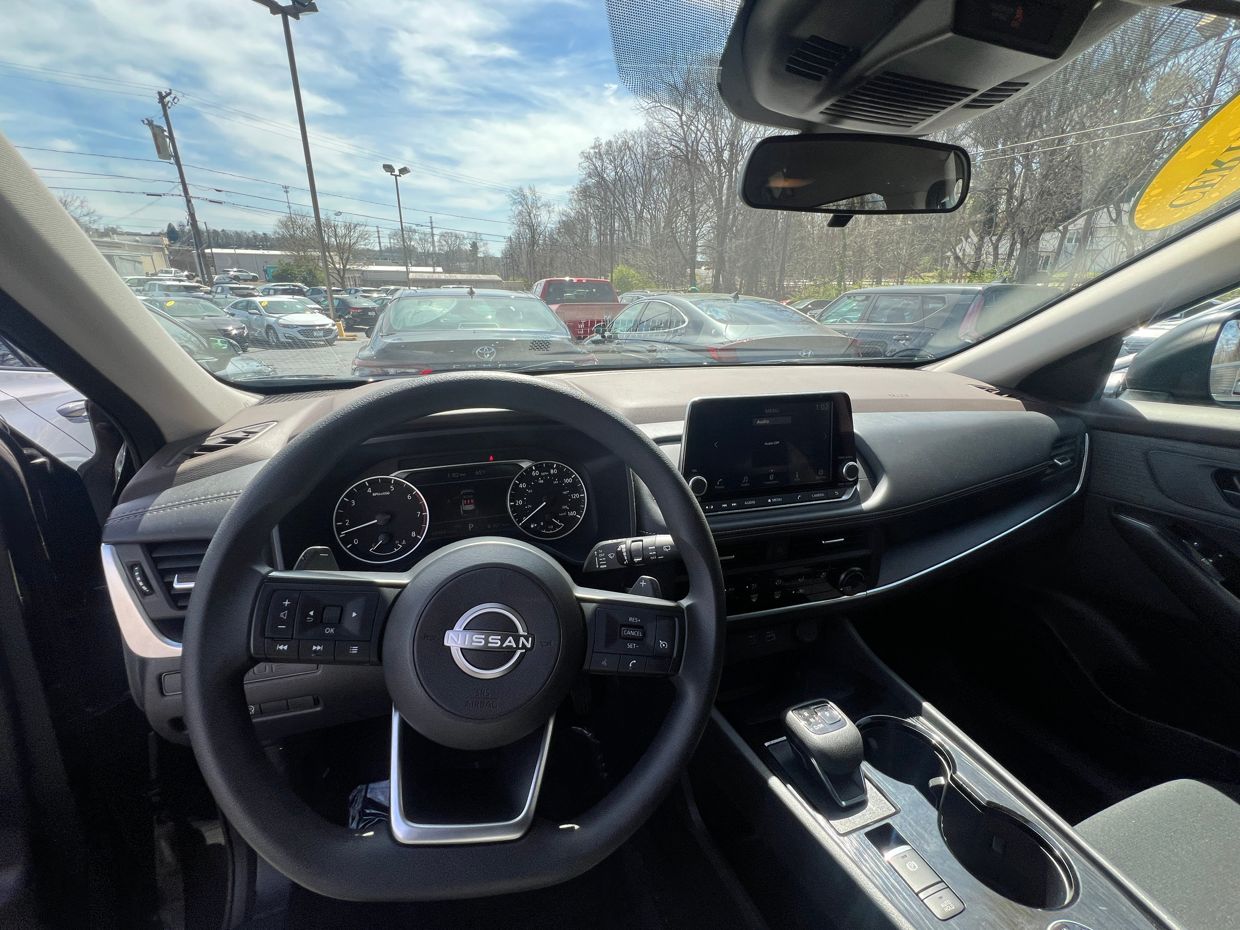 2023 Nissan Rogue S 3