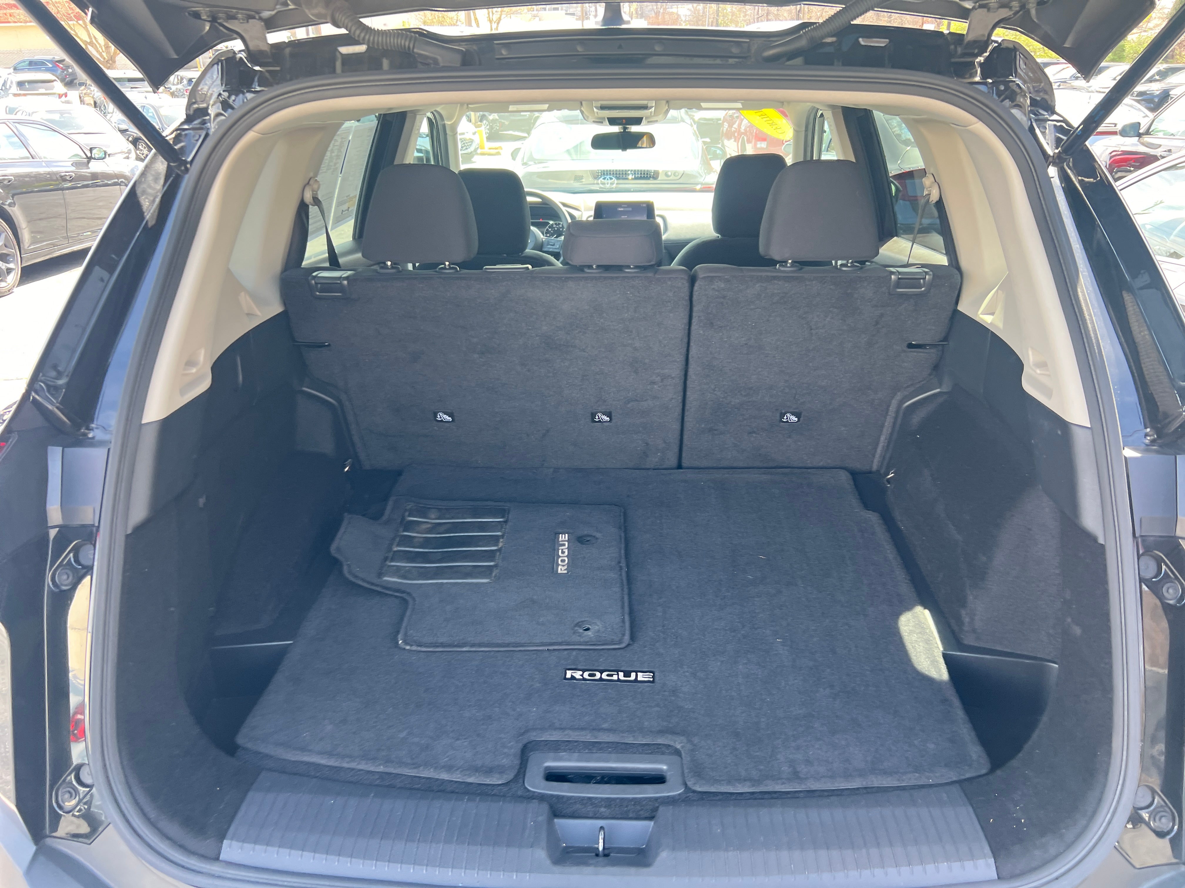 2023 Nissan Rogue S 4