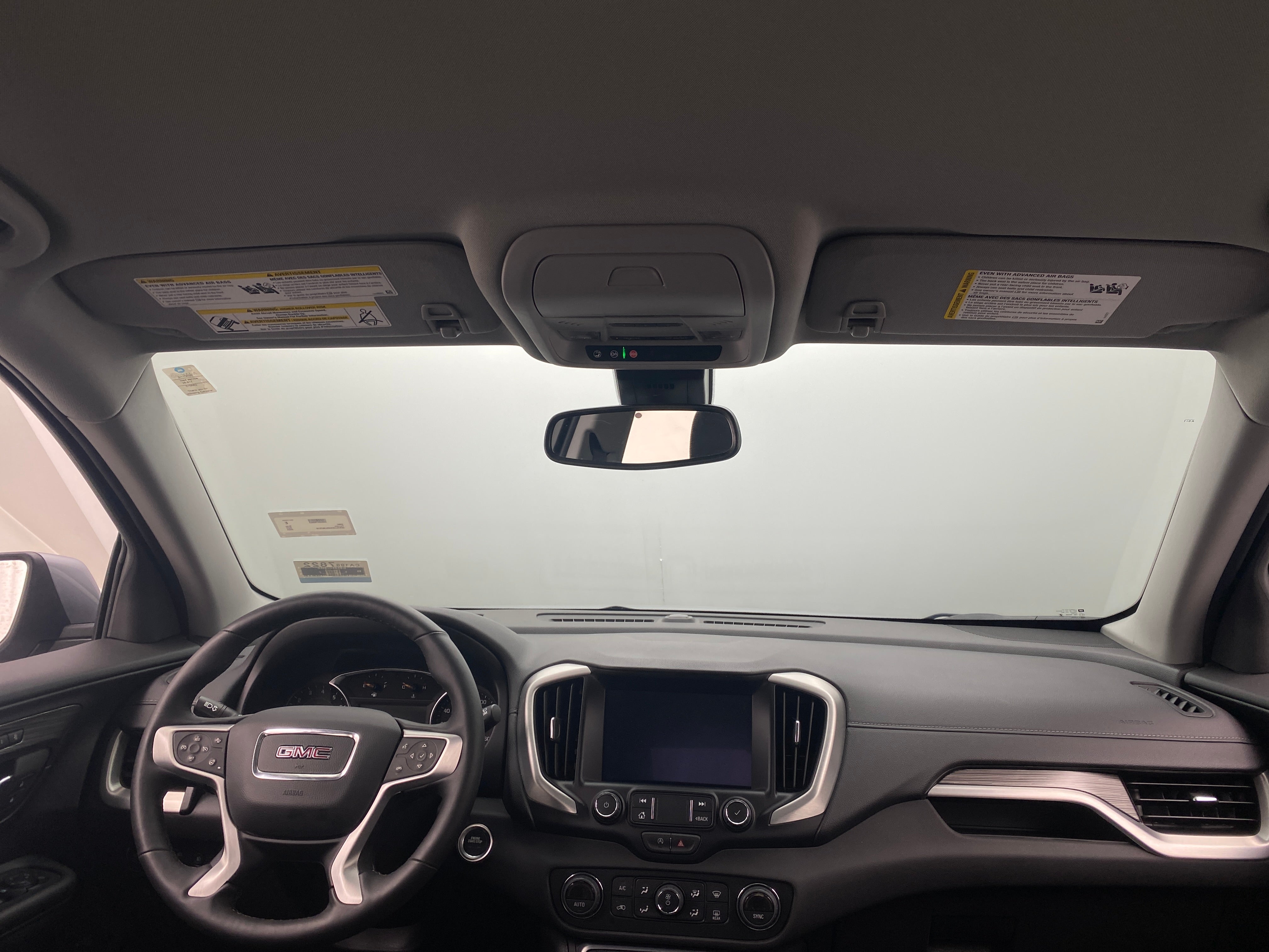 2024 GMC Terrain SLT 2
