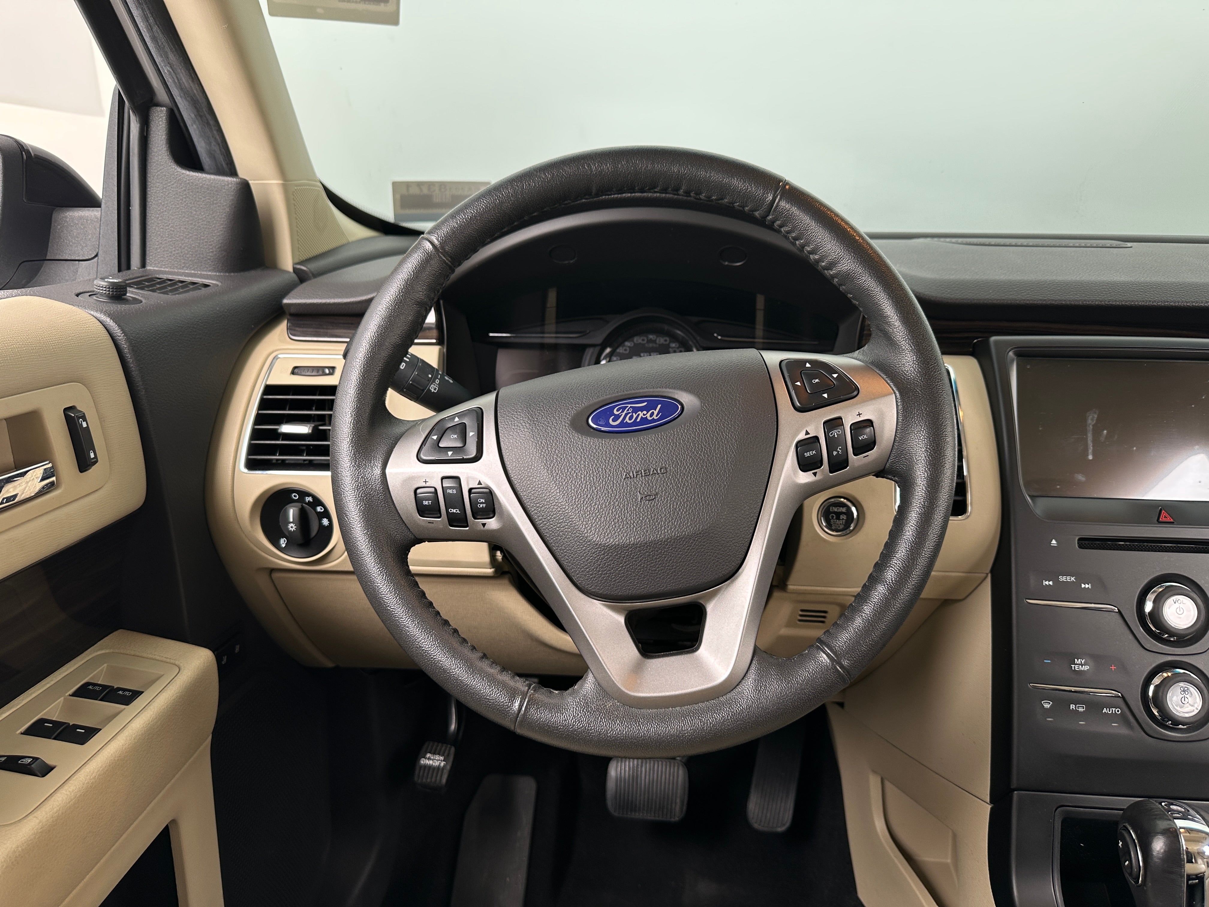 2019 Ford Flex SEL 4