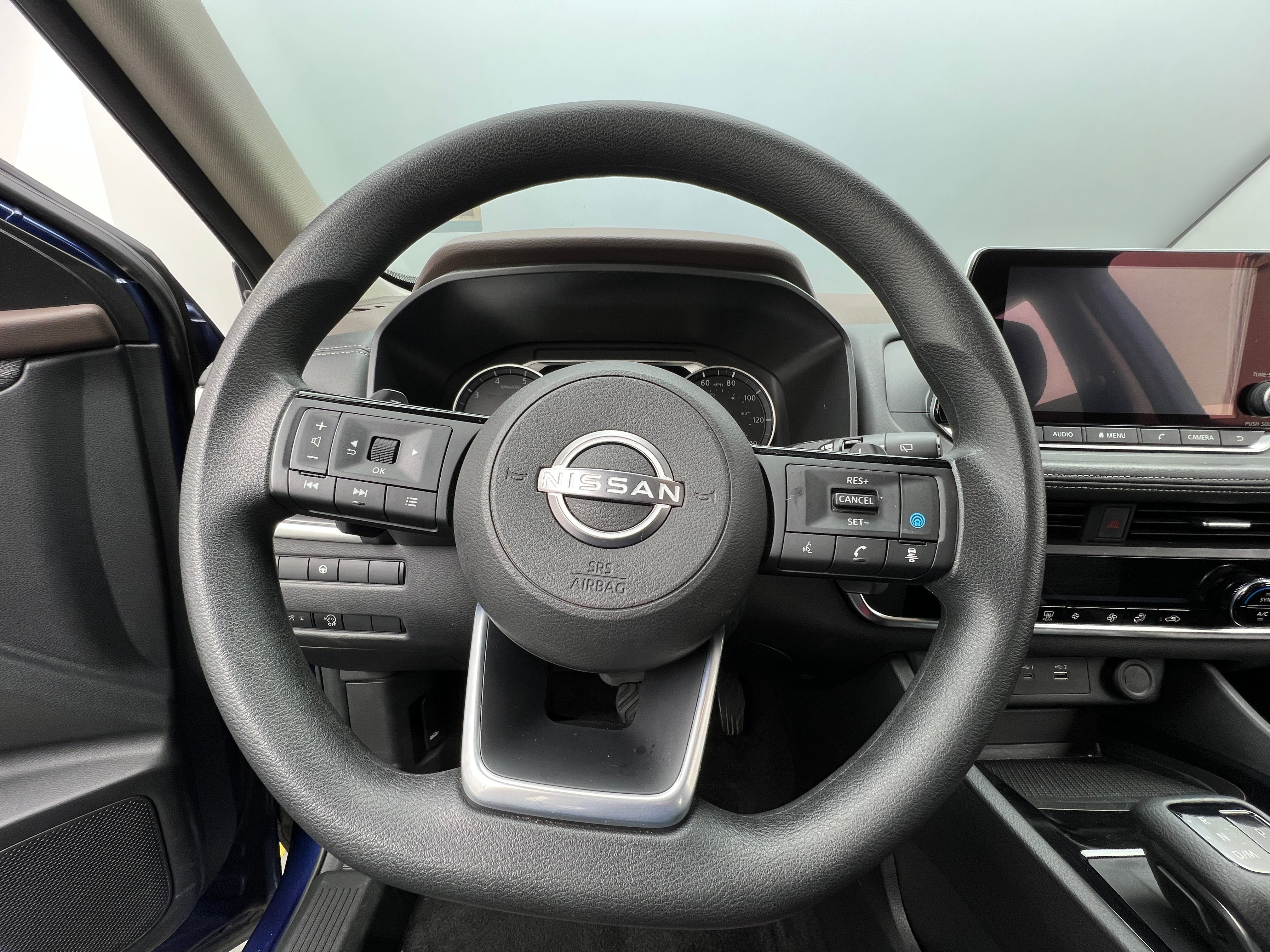 2023 Nissan Rogue SV 5