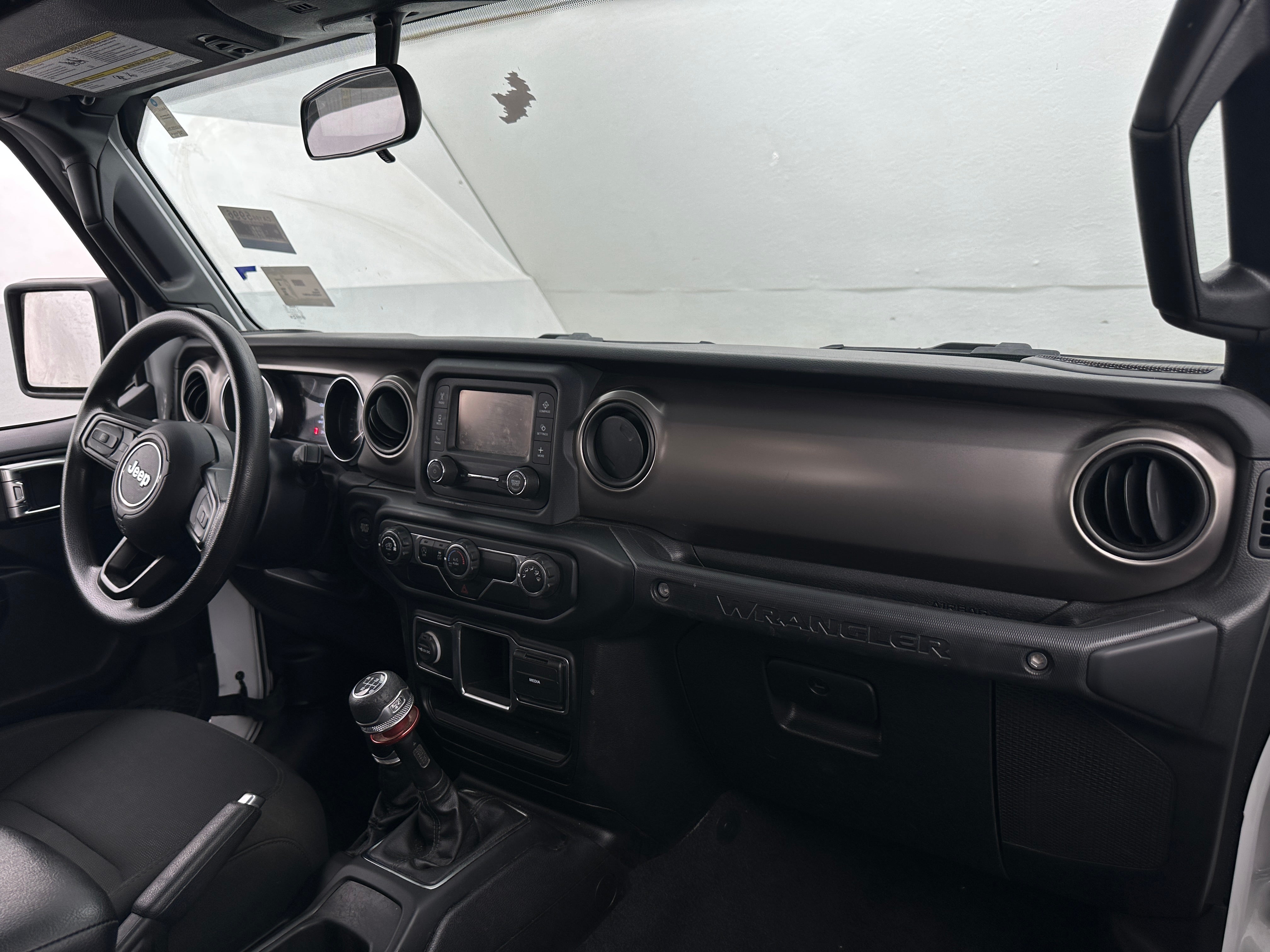 2020 Jeep Wrangler Sport 3