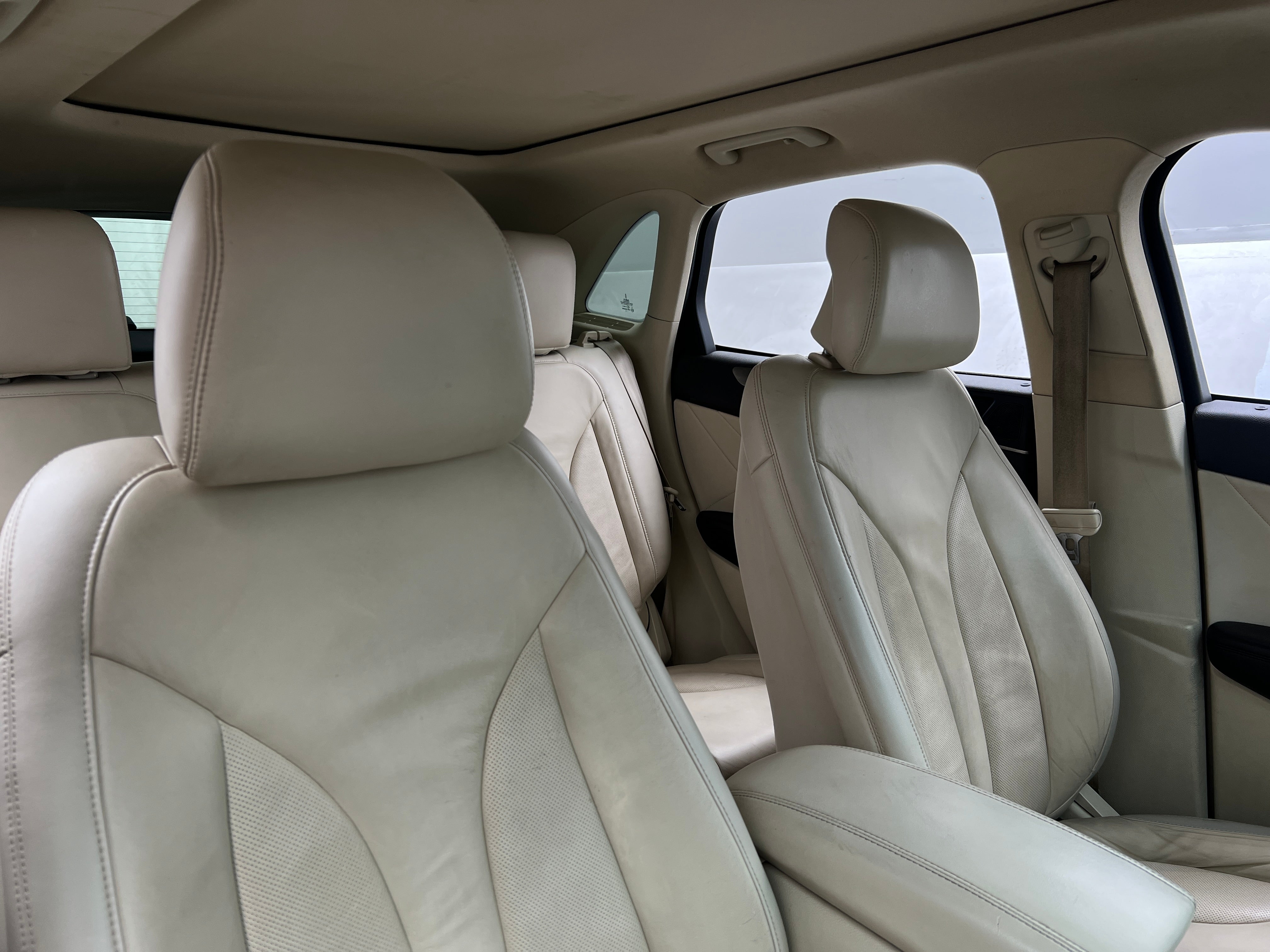 2015 Lincoln MKC Base 2