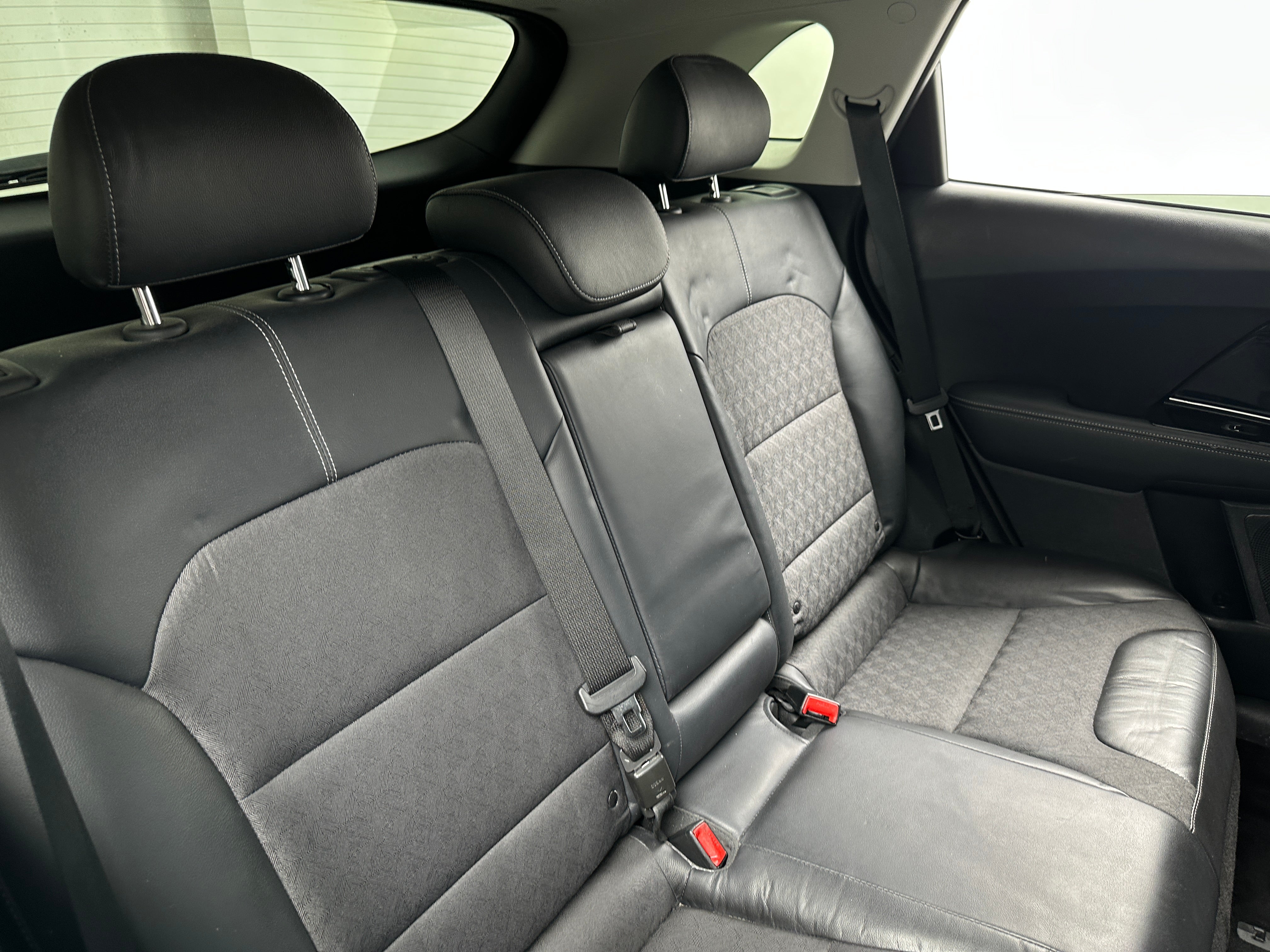 2017 Kia Niro EX 5