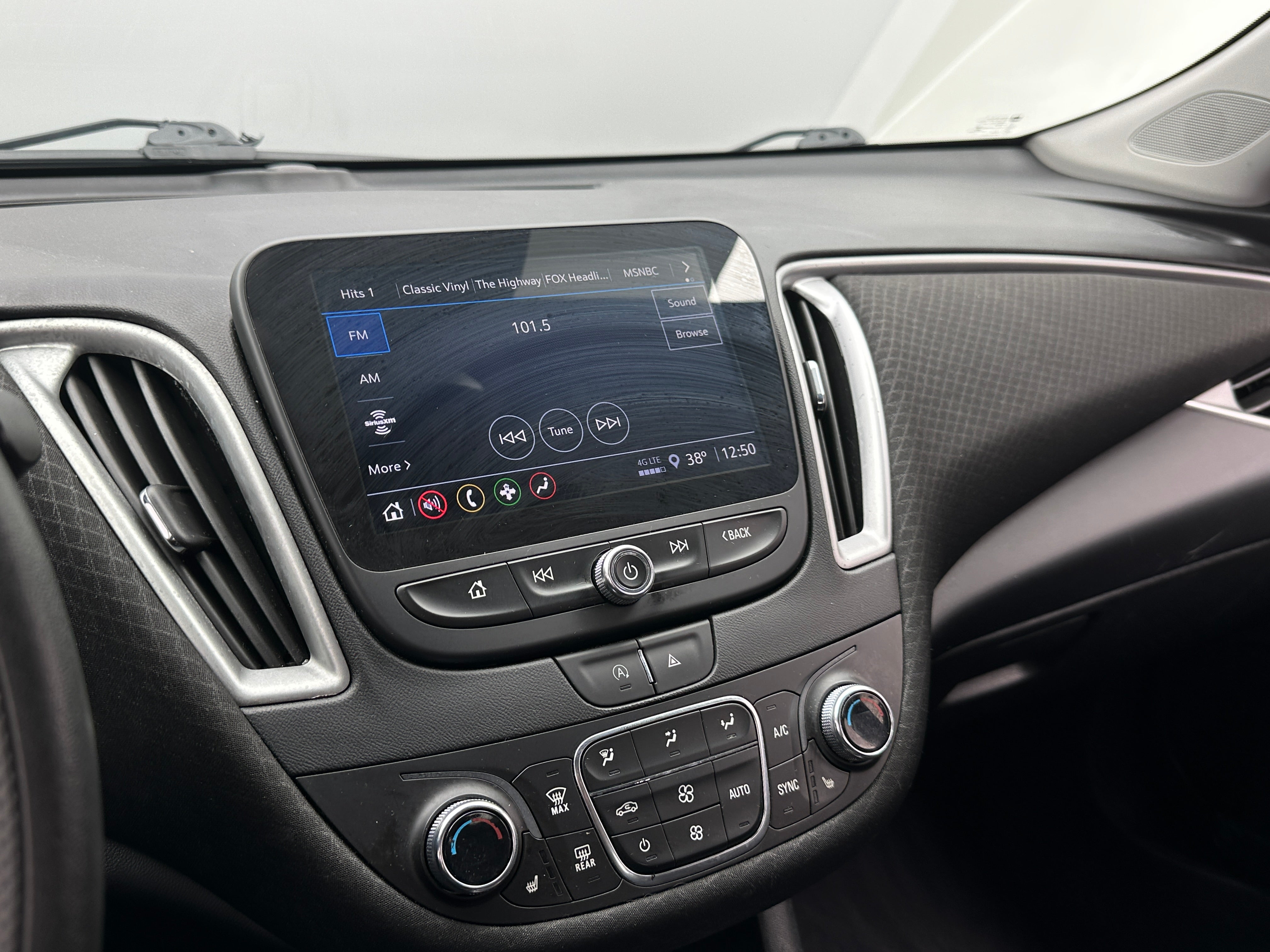 2023 Chevrolet Malibu LT 4
