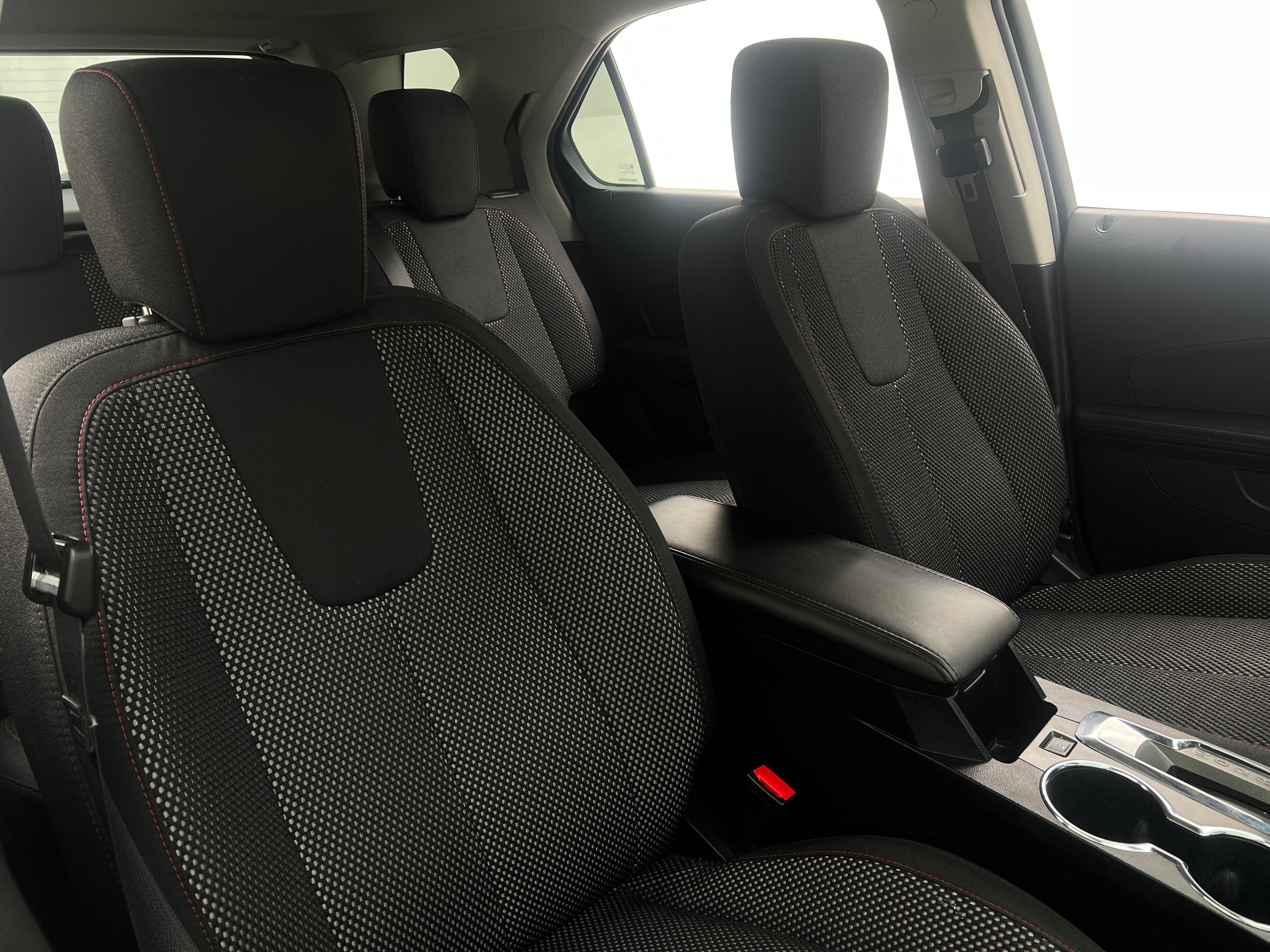 2016 Chevrolet Equinox LT 2