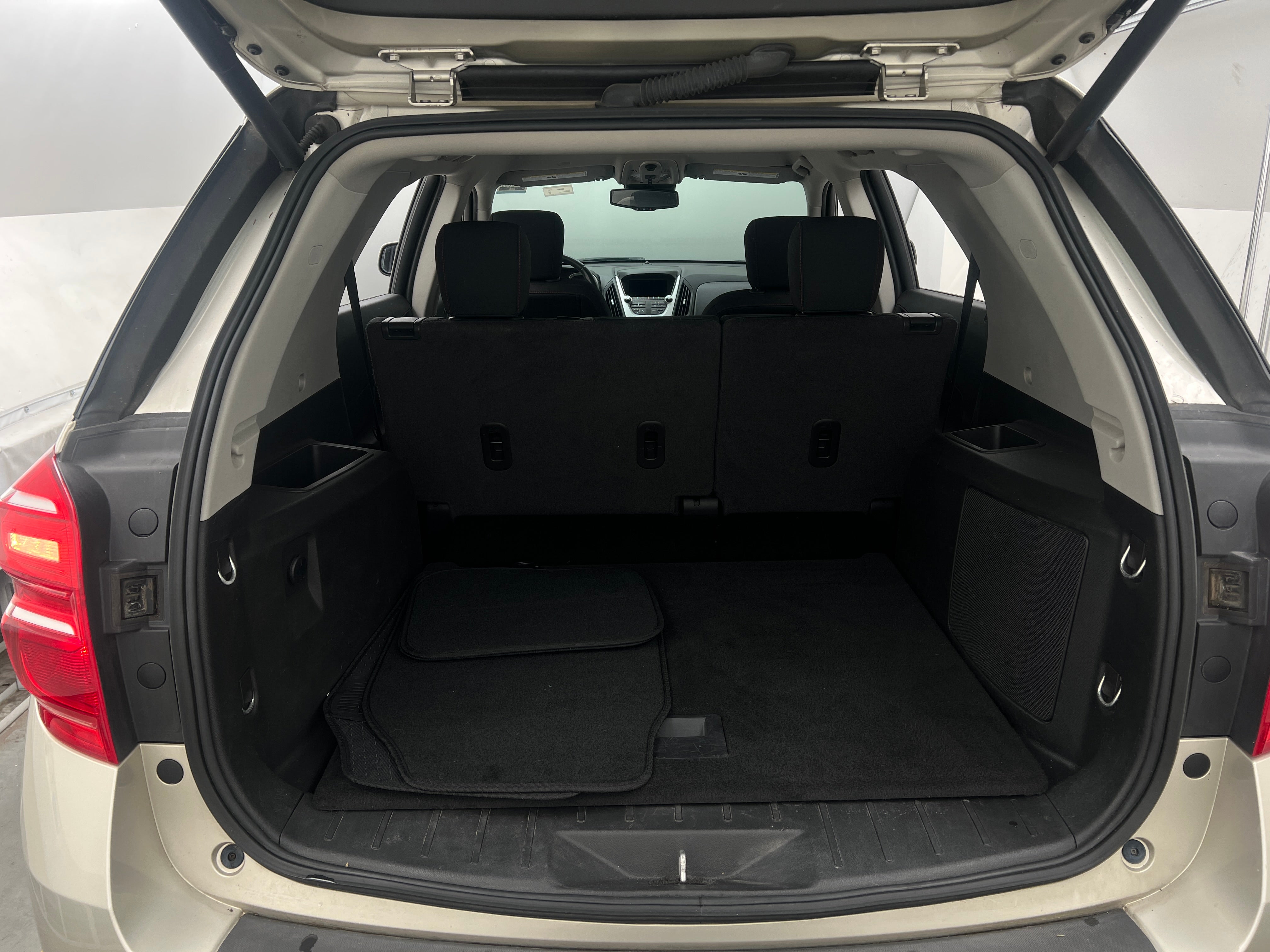 2016 Chevrolet Equinox LT 7