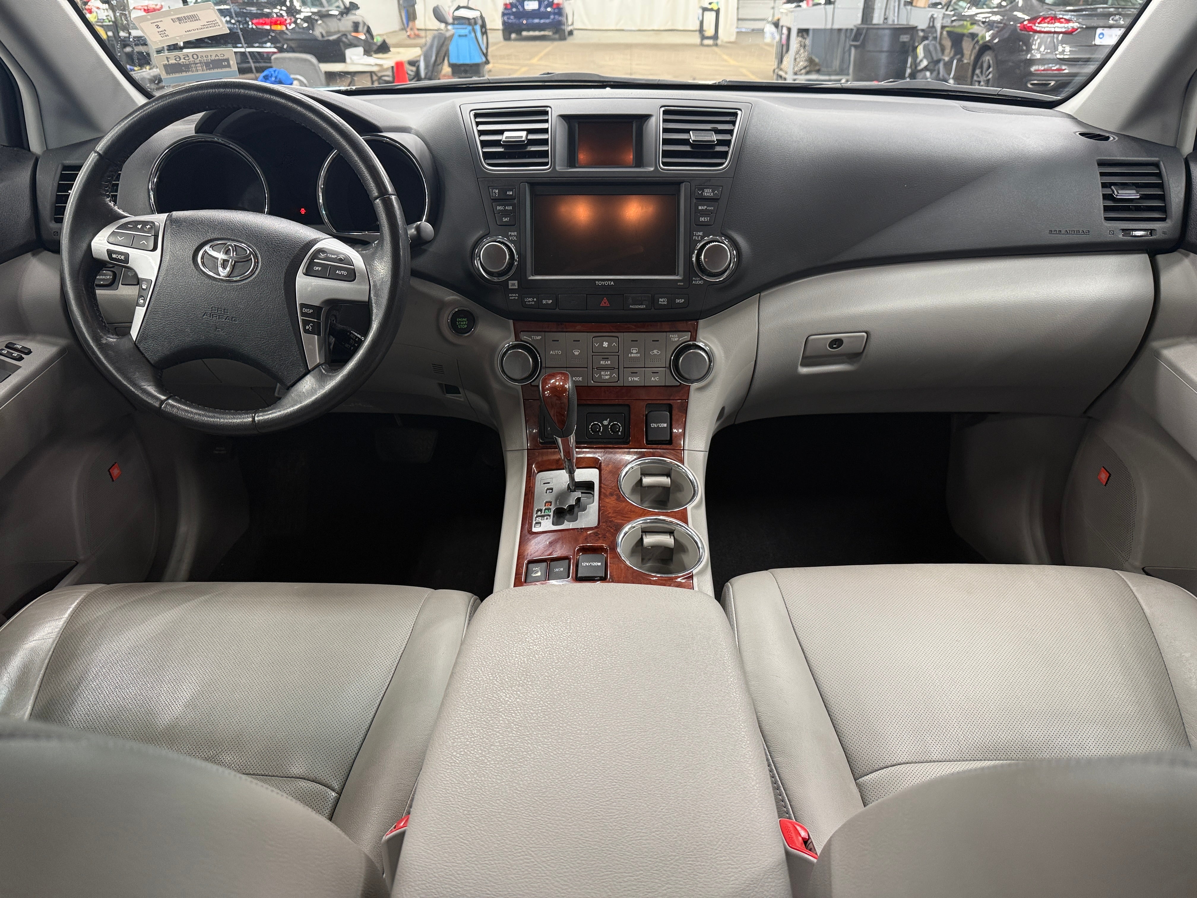 2012 Toyota Highlander Limited 2